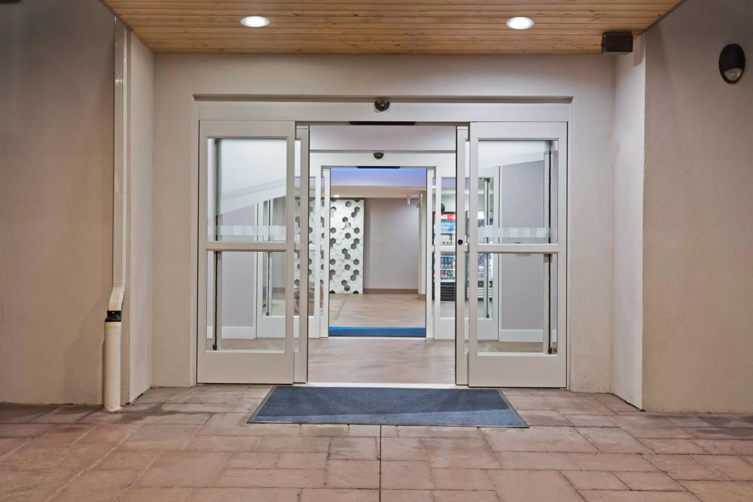 Property building in Holiday Inn Express & Suites New Cumberland by IHG Property building in Holiday Inn Express & Suites New Cumberland by IHG