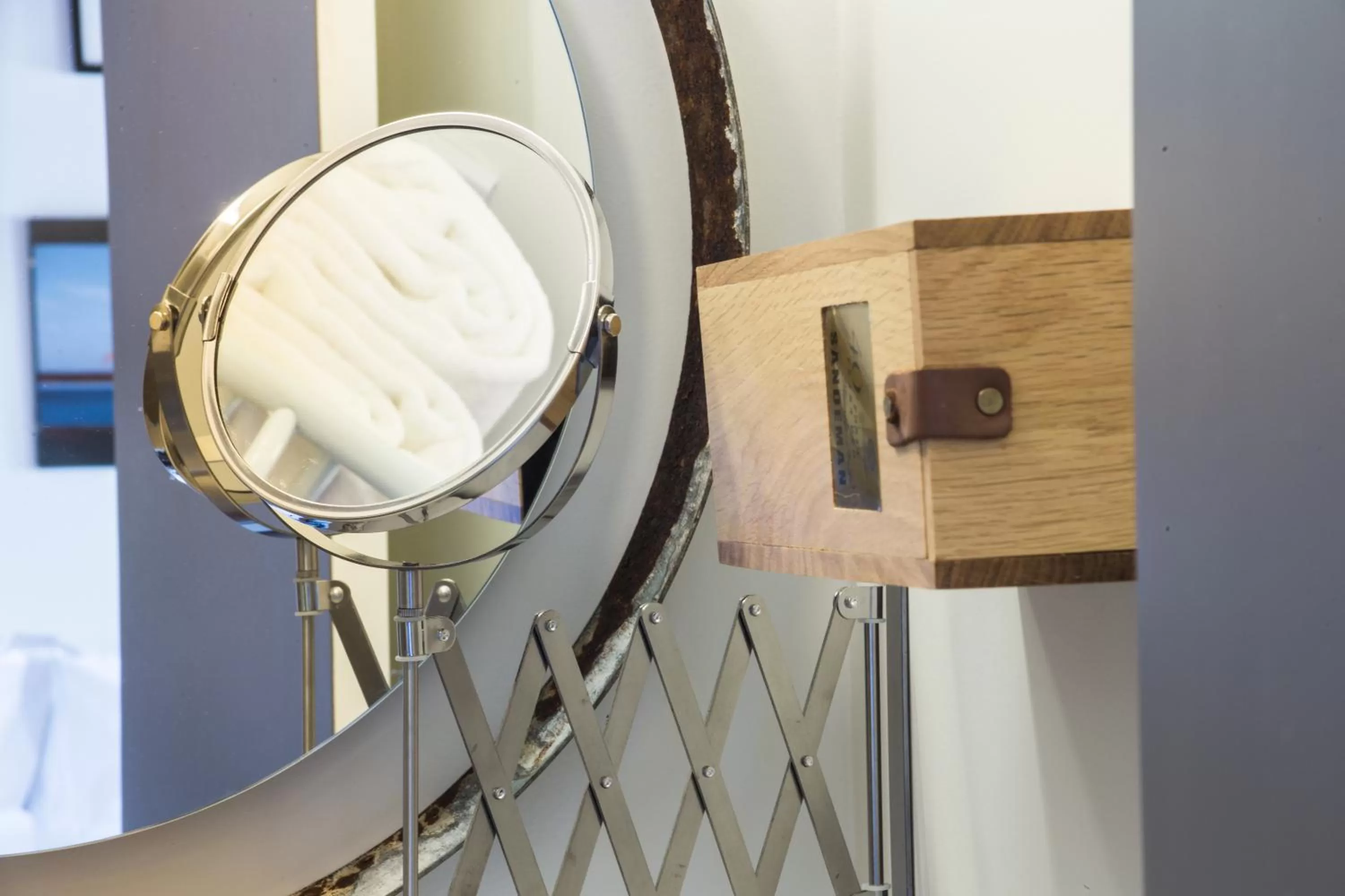 Bathroom in The House of Sandeman