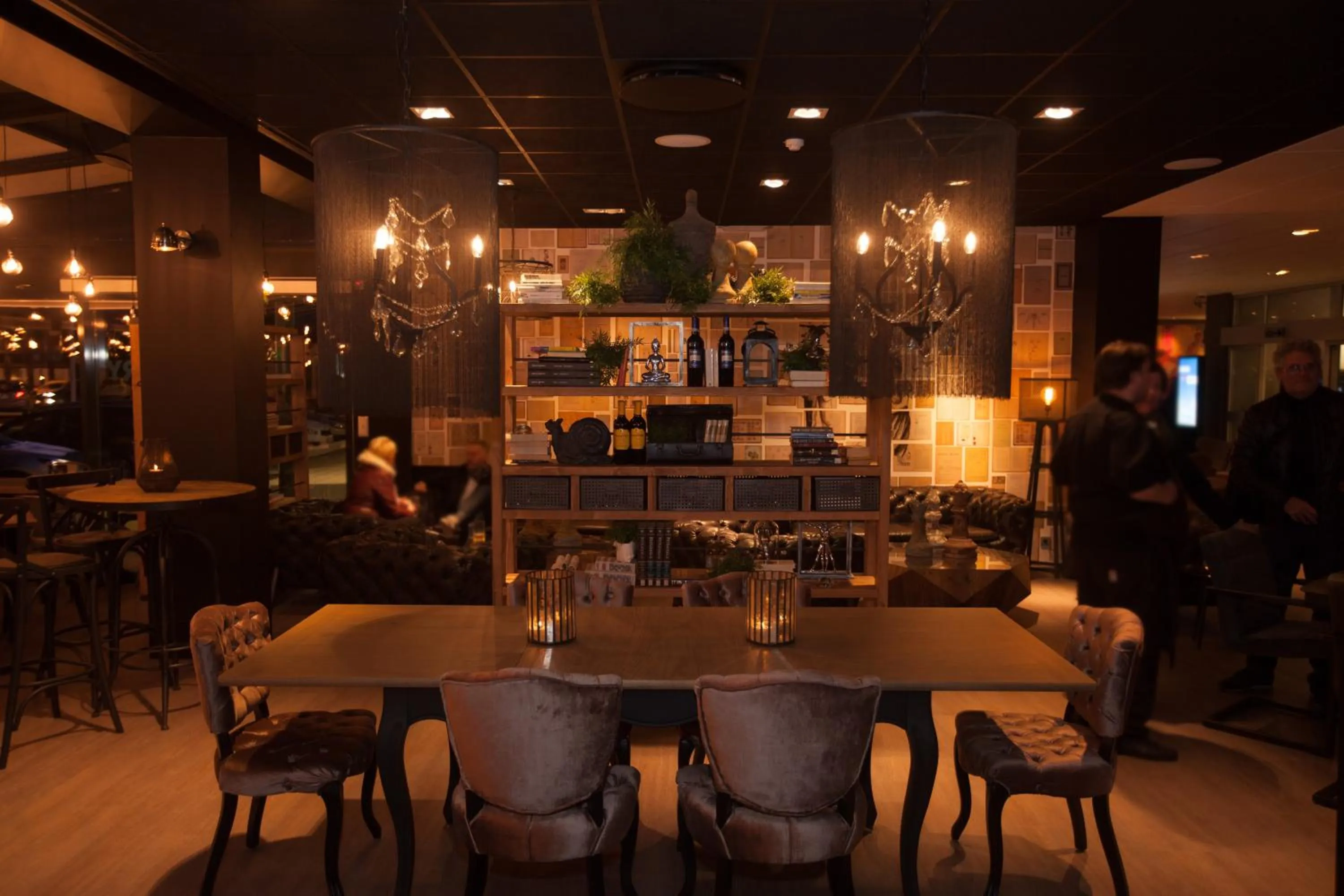 Restaurant/places to eat in Park Inn by Radisson Reykjavik Keflavík Airport