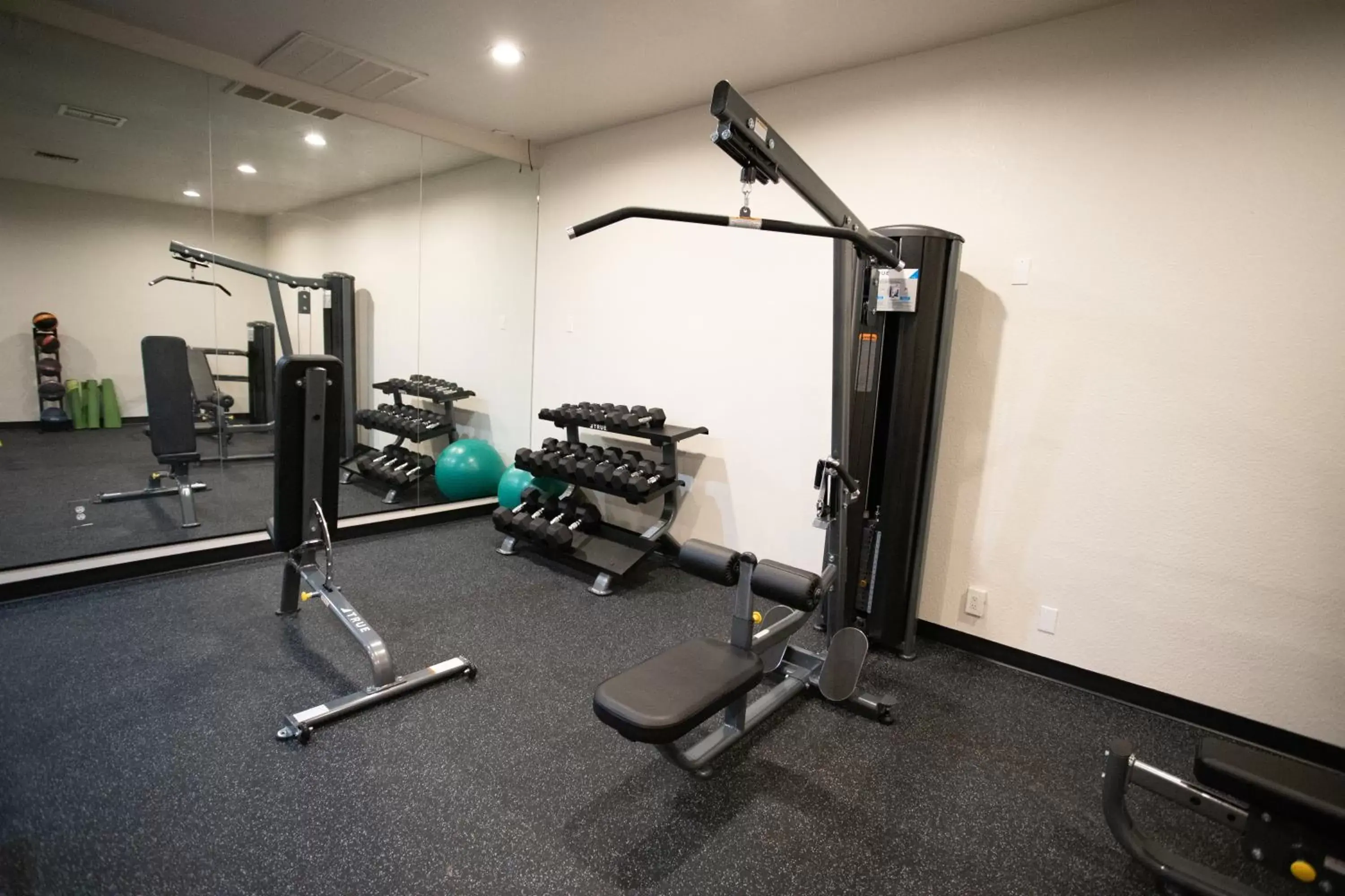 Fitness centre/facilities, Fitness Center/Facilities in Quality Inn Winslow I-40