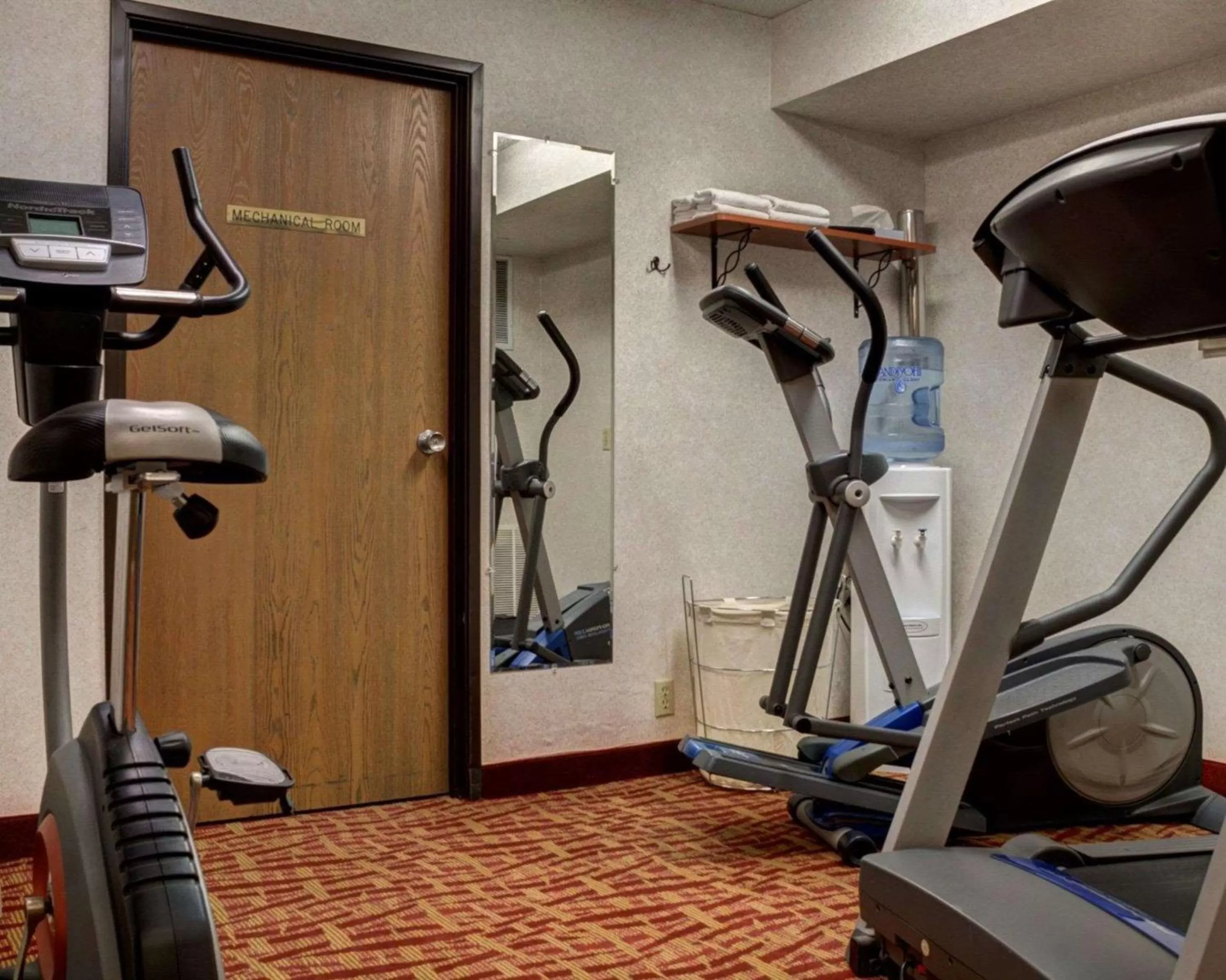 Fitness centre/facilities in Rodeway Inn Columbia Mall Loop