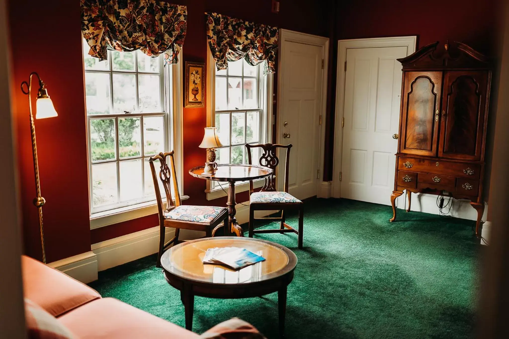 Seating Area in The Rochester Inn