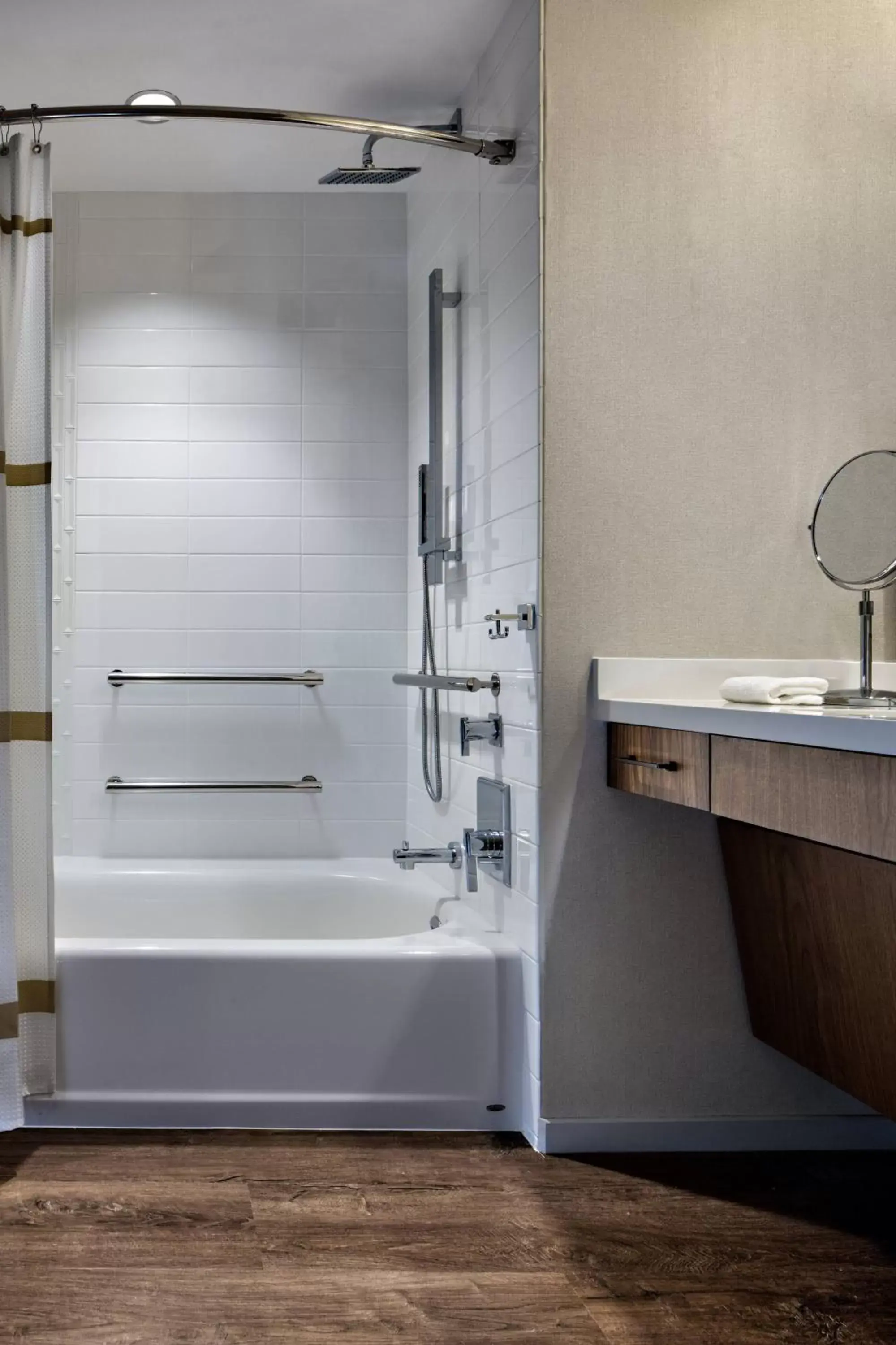 Bathroom in Houston CityPlace Marriott at Springwoods Village