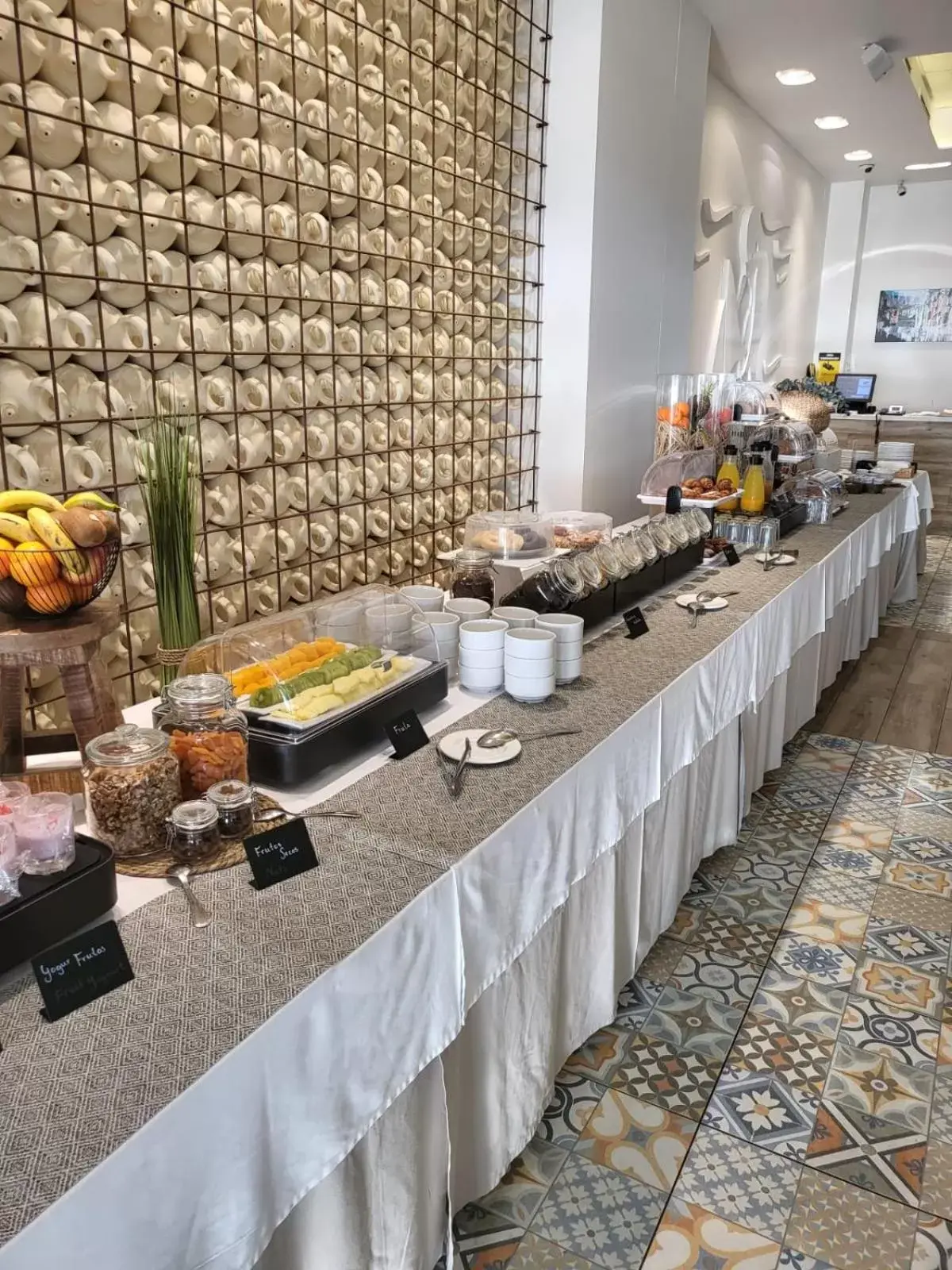 Buffet breakfast, Food in Hotel Boutique Balandret