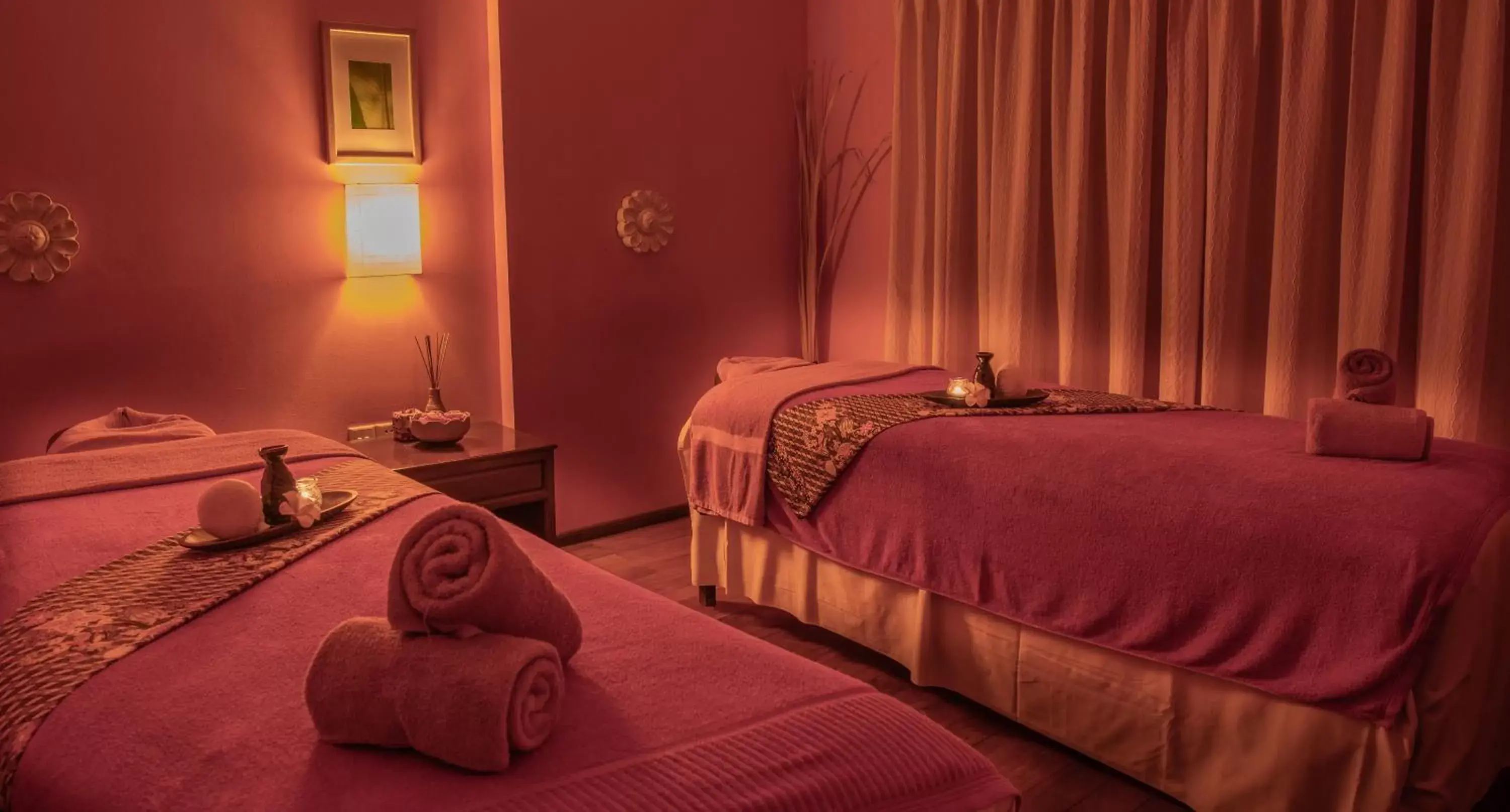 Spa and wellness centre/facilities, Bed in Amber Angkor Villa Hotel & Spa