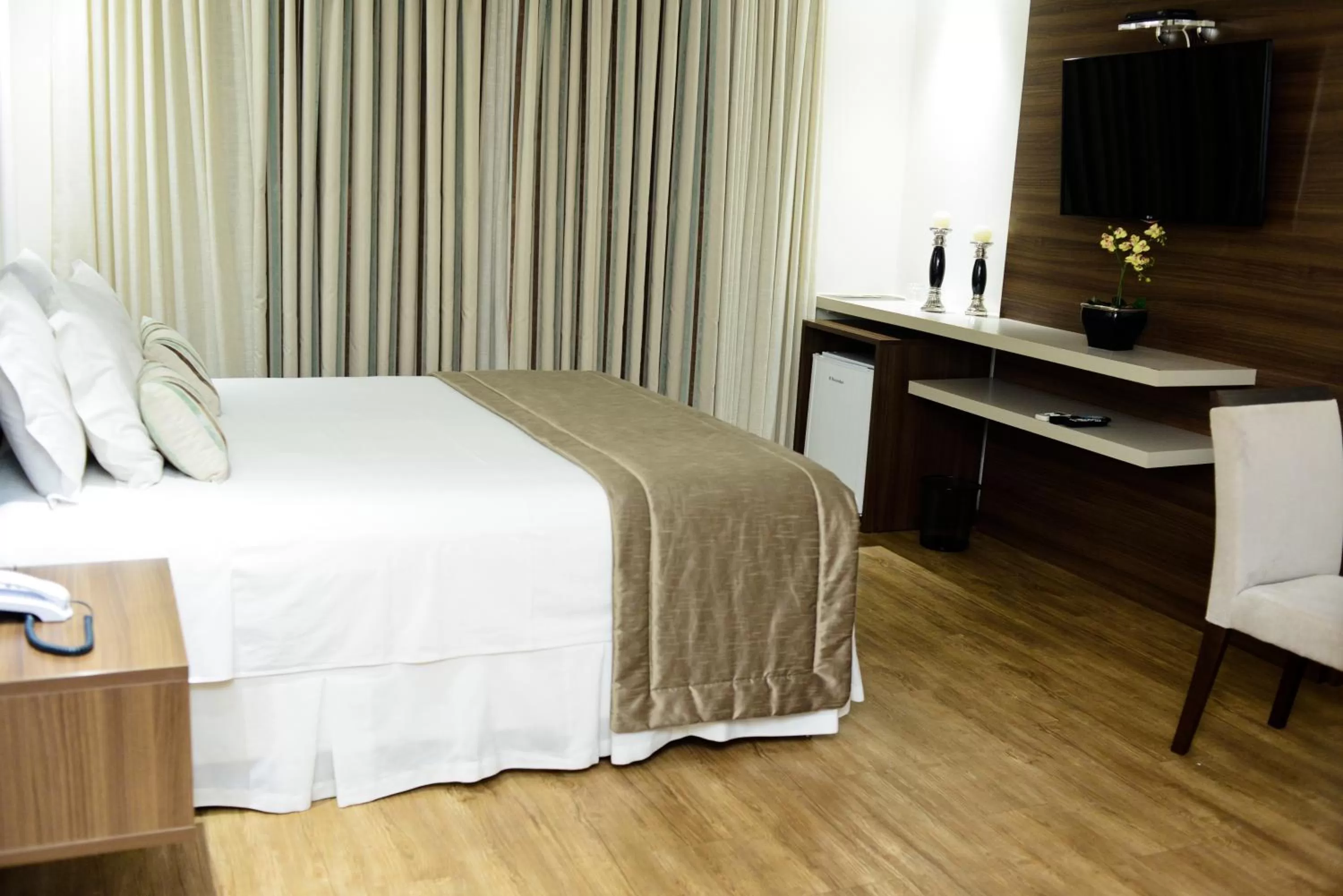 Decorative detail, Bed in Hotel Mohave