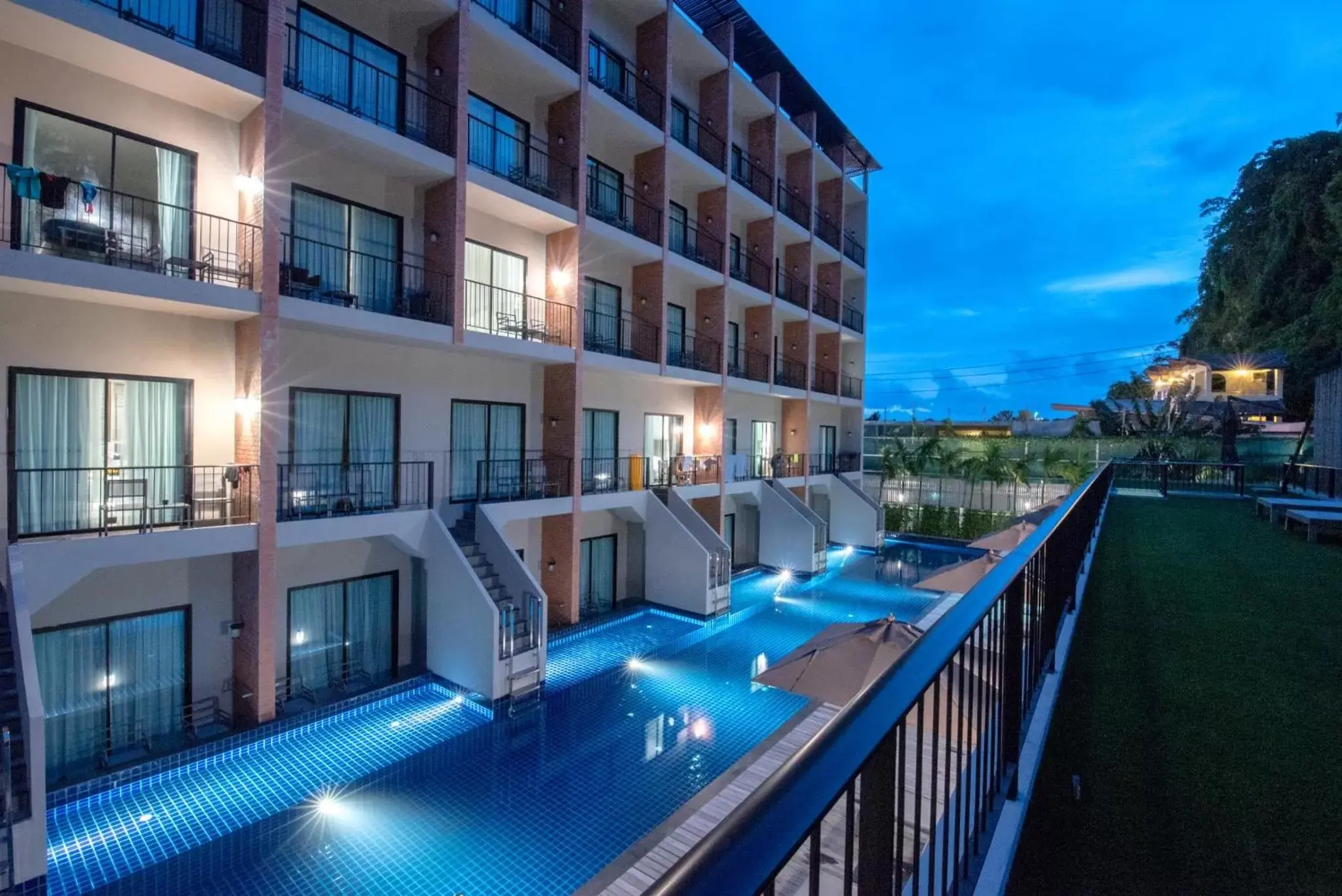 Swimming Pool in Sugar Marina Hotel CLIFFHANGER Aonang - SHA Extra Plus