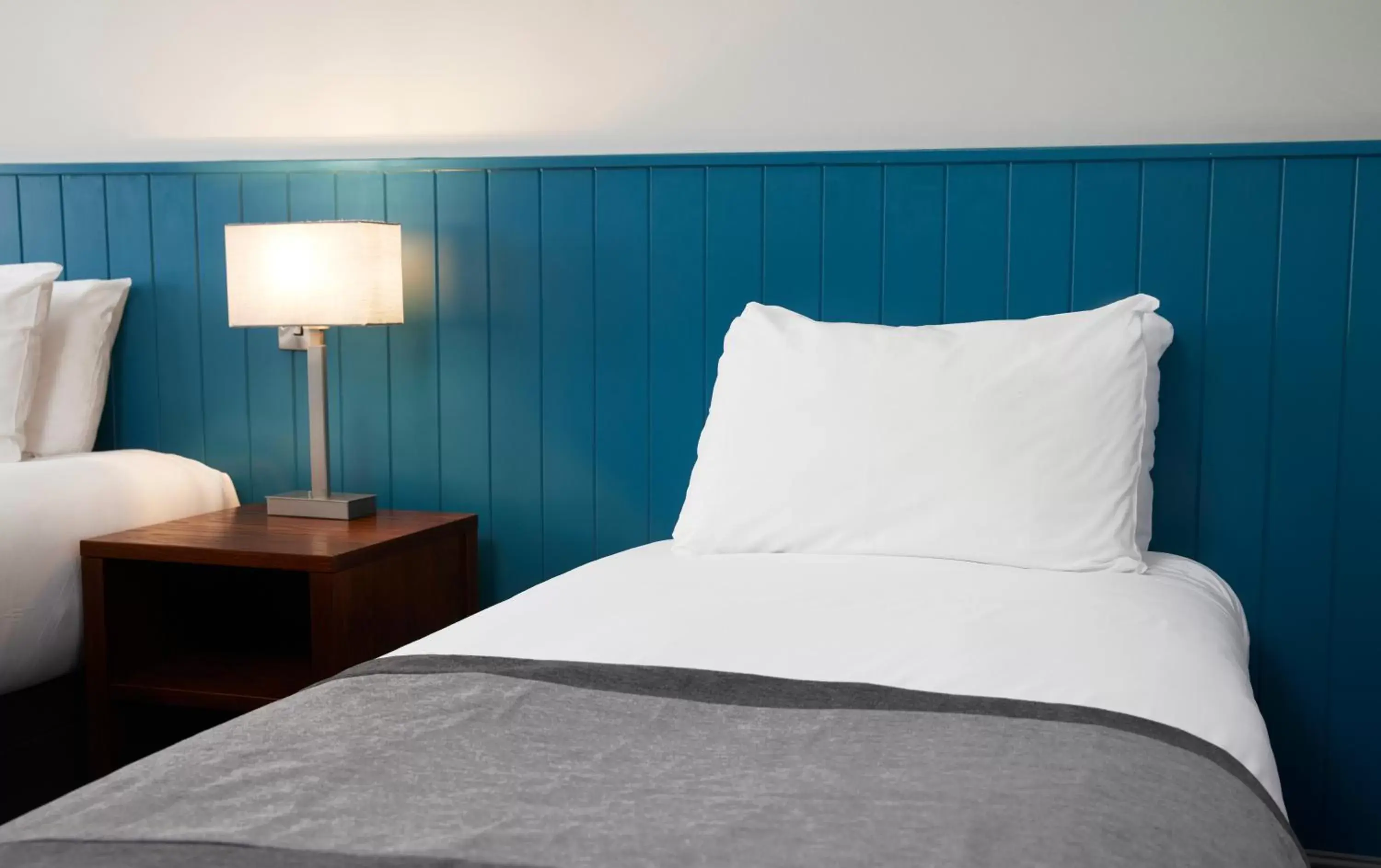 Bed in Highwayman Hotel