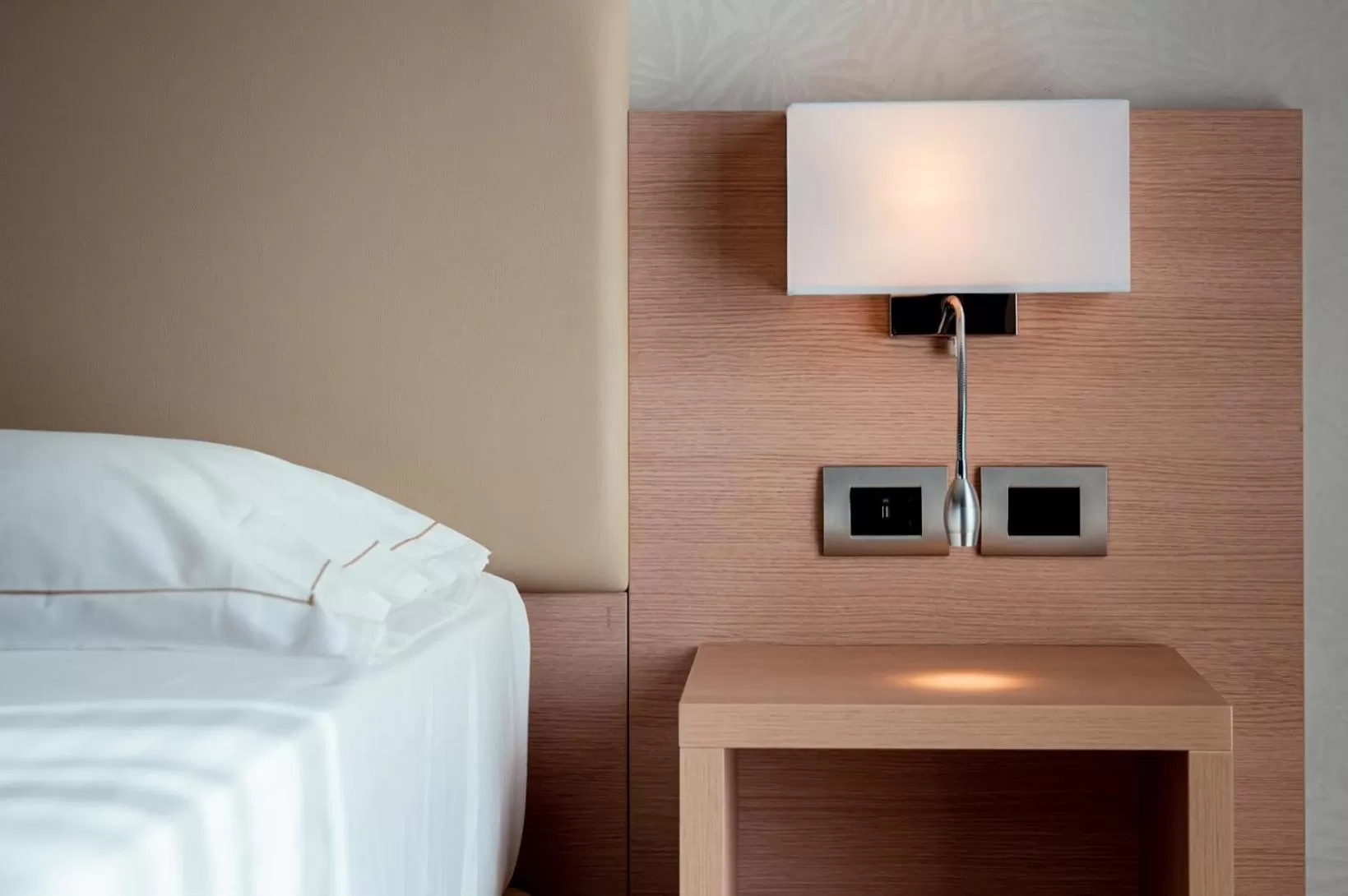 Decorative detail, Bed in Hotel Continental