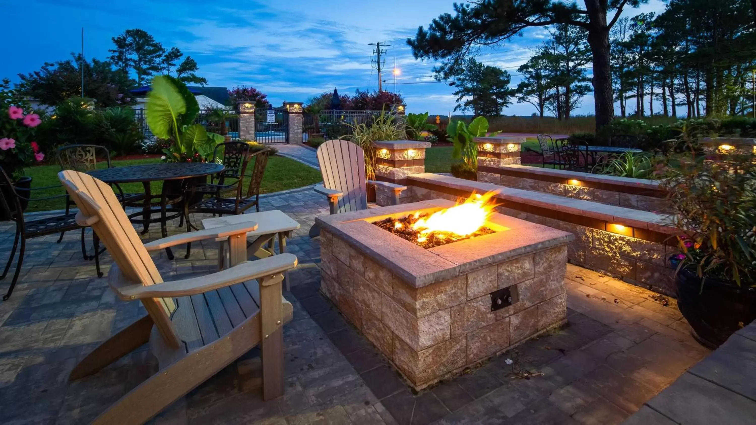 Property building in Best Western Chincoteague Island Property building in Best Western Chincoteague Island