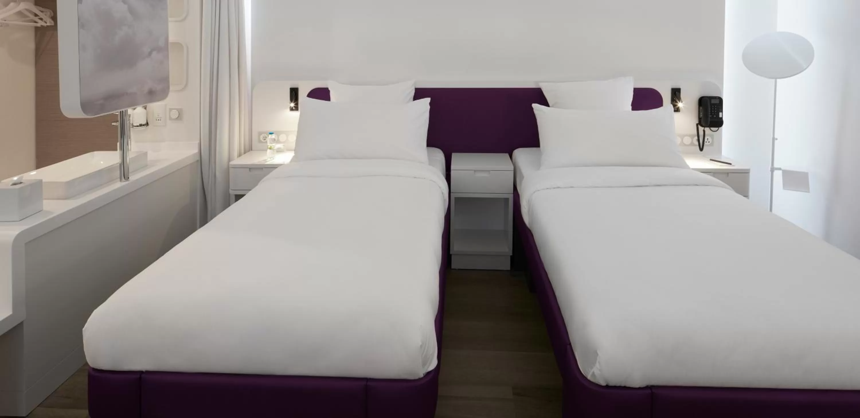 Bed in YOTEL Istanbul Airport, City Entrance
