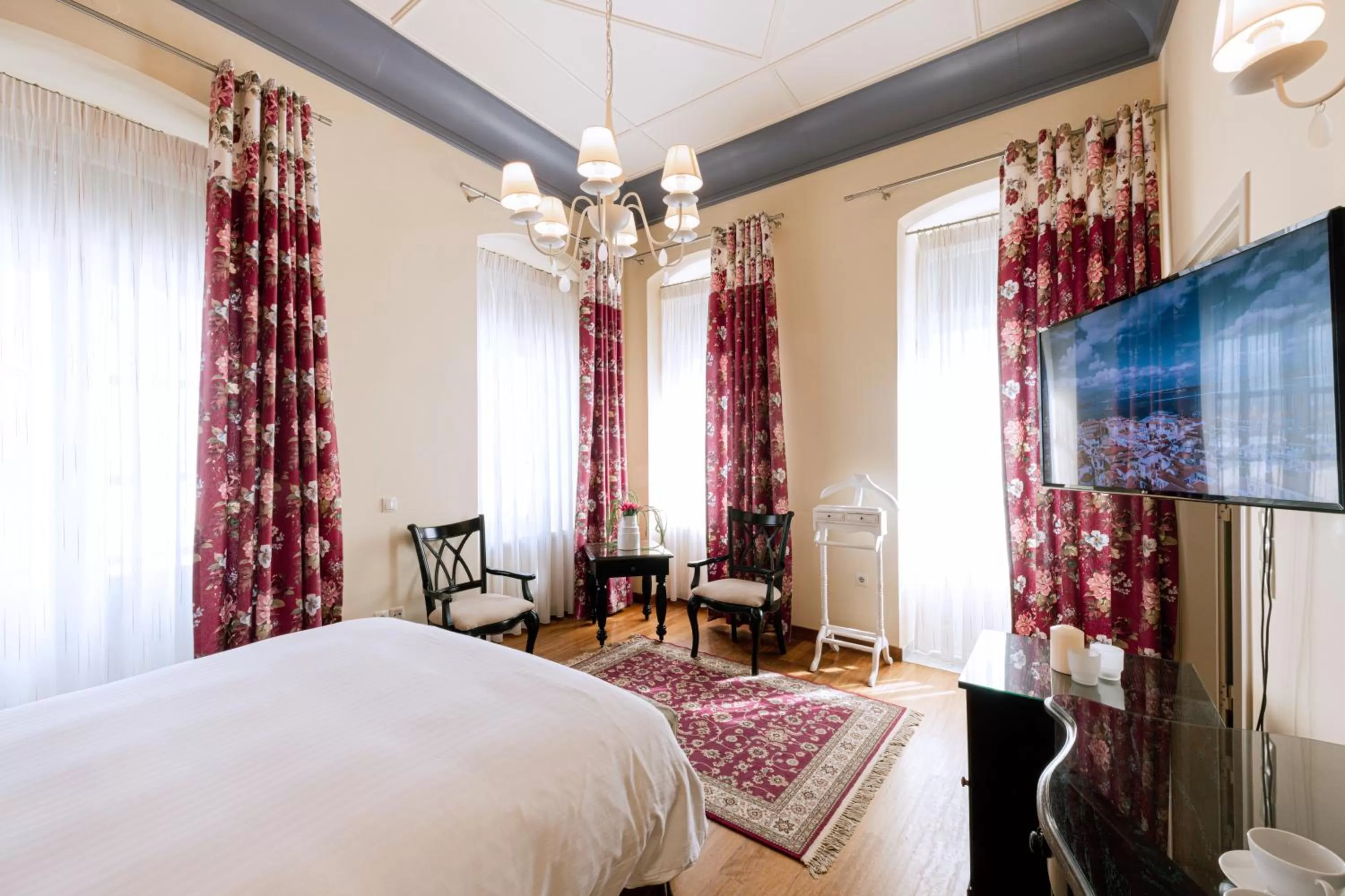 Photo of the whole room, Bed in Kastello Hotel