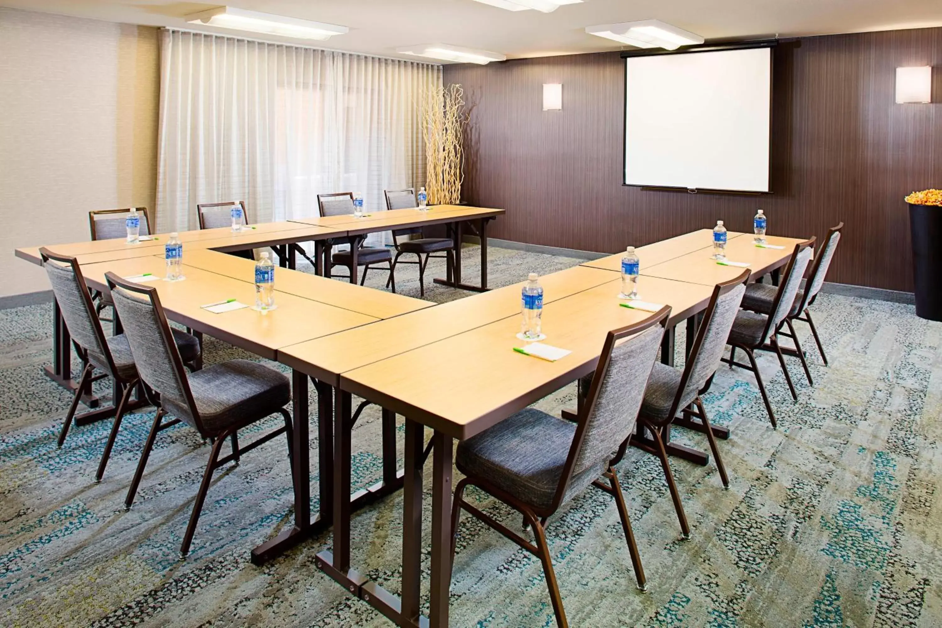 Meeting/conference room in Courtyard by Marriott Tucson Williams Centre