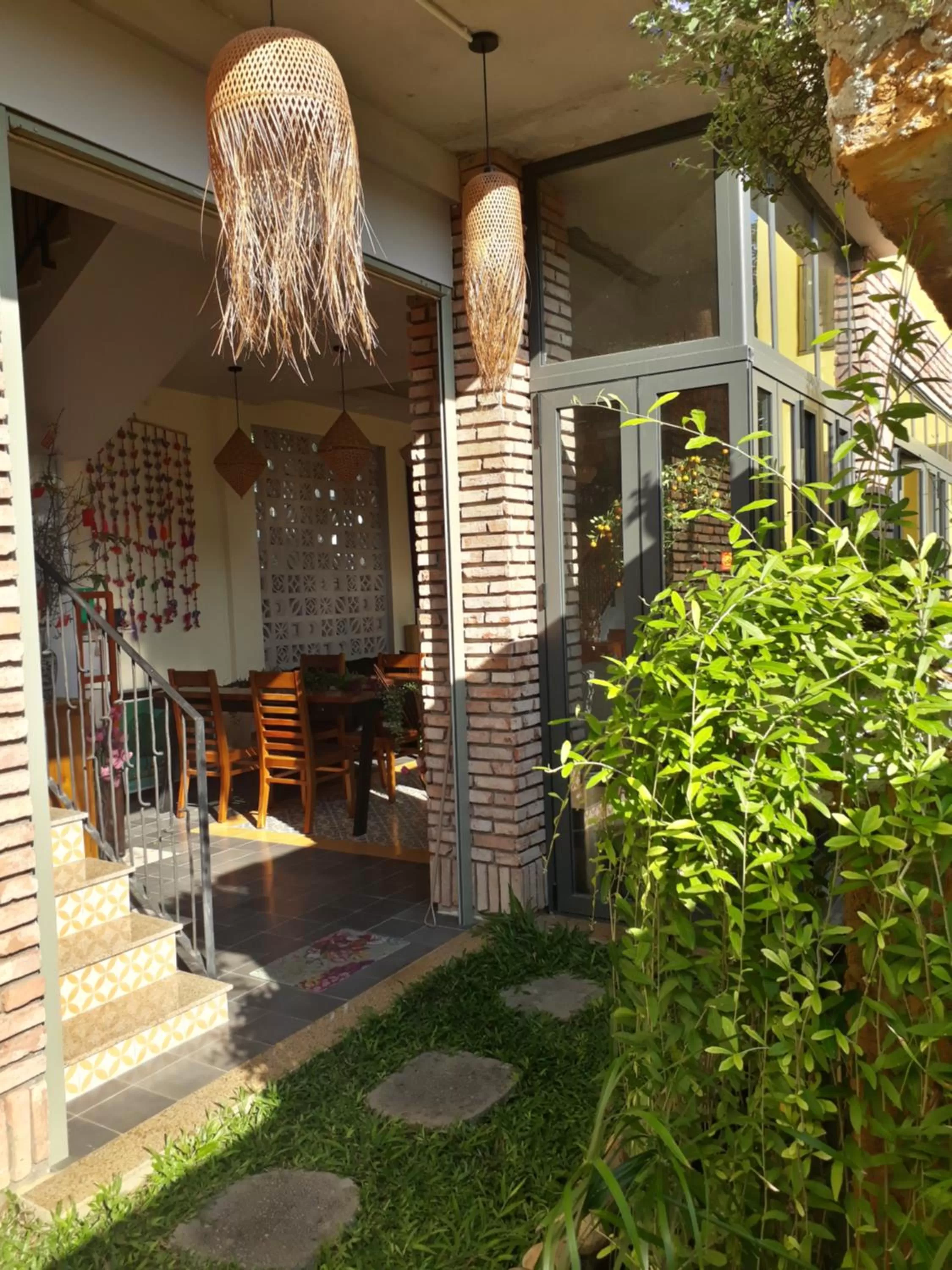 Garden in Pink Tulip Hoi An