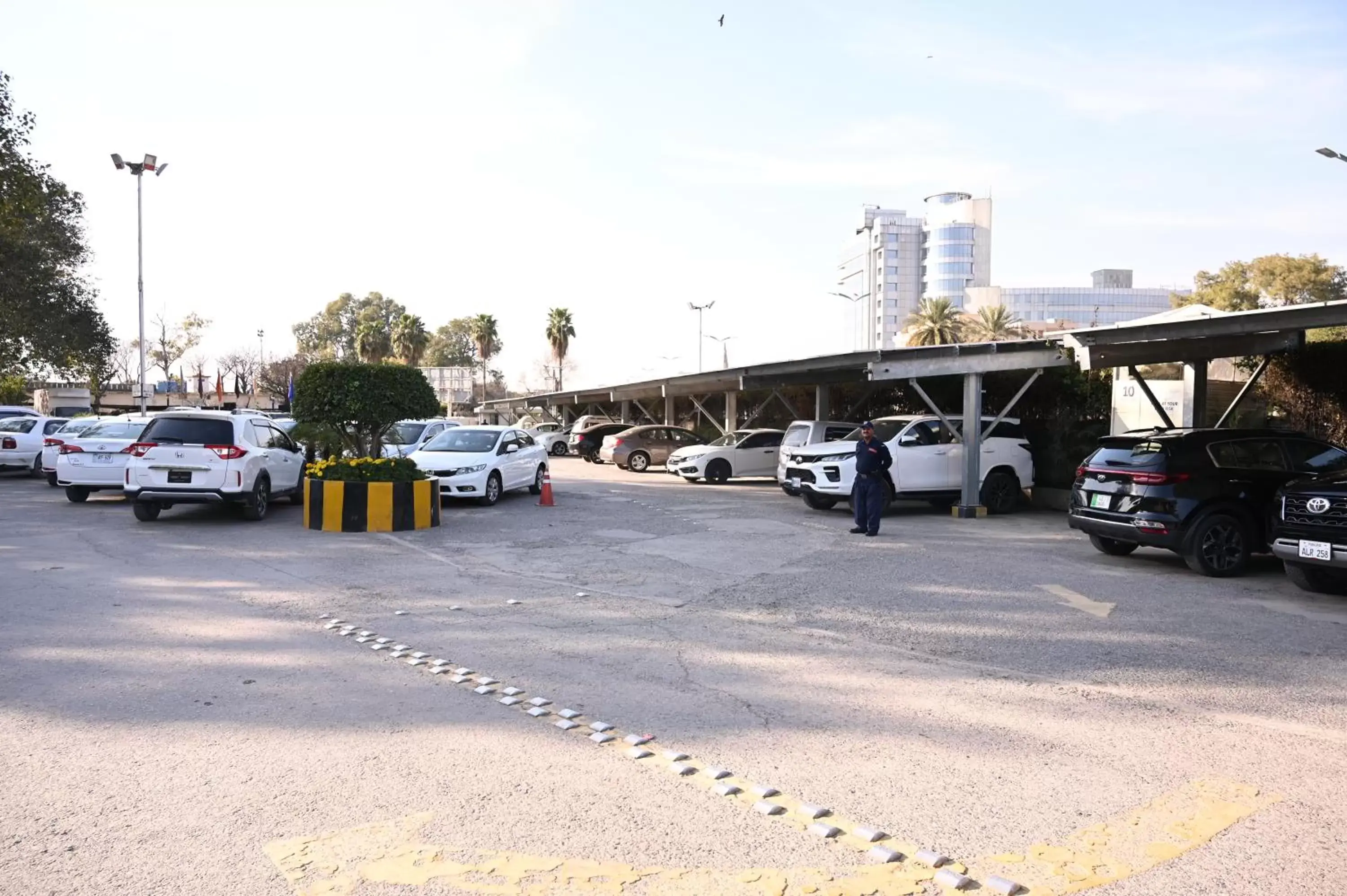 Parking in Pearl Continental Hotel, Rawalpindi