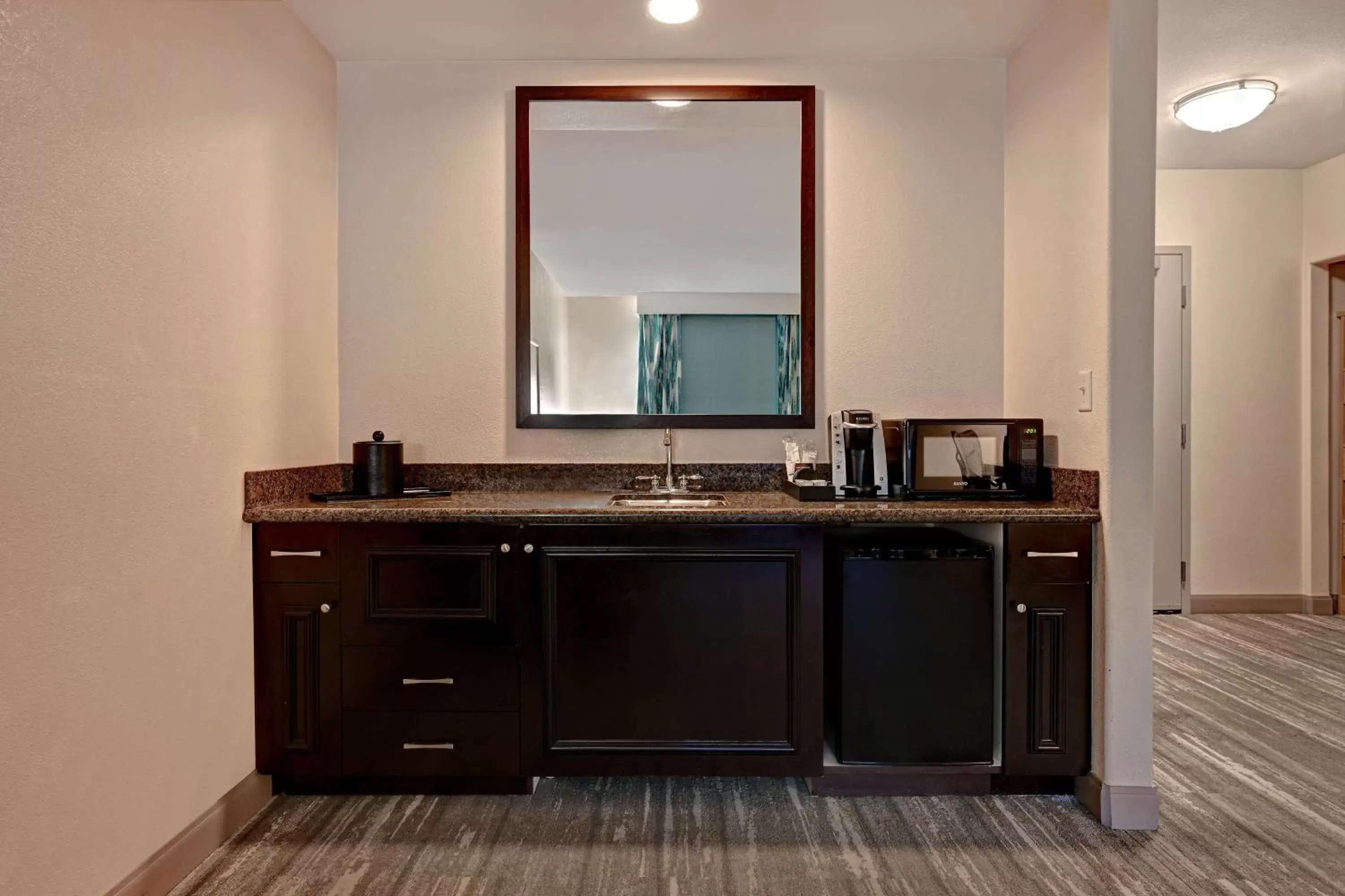 Photo of the whole room, Bathroom in Hilton Garden Inn San Bernardino