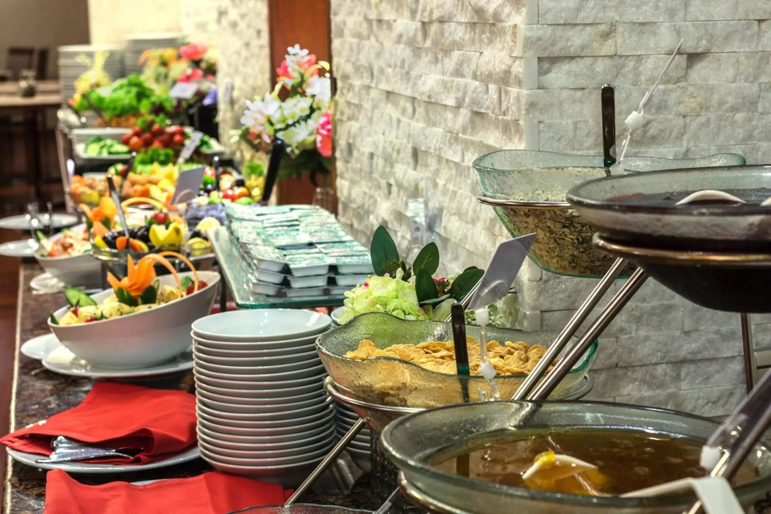 Food and drinks in Grand Yavuz Hotel Sultanahmet
