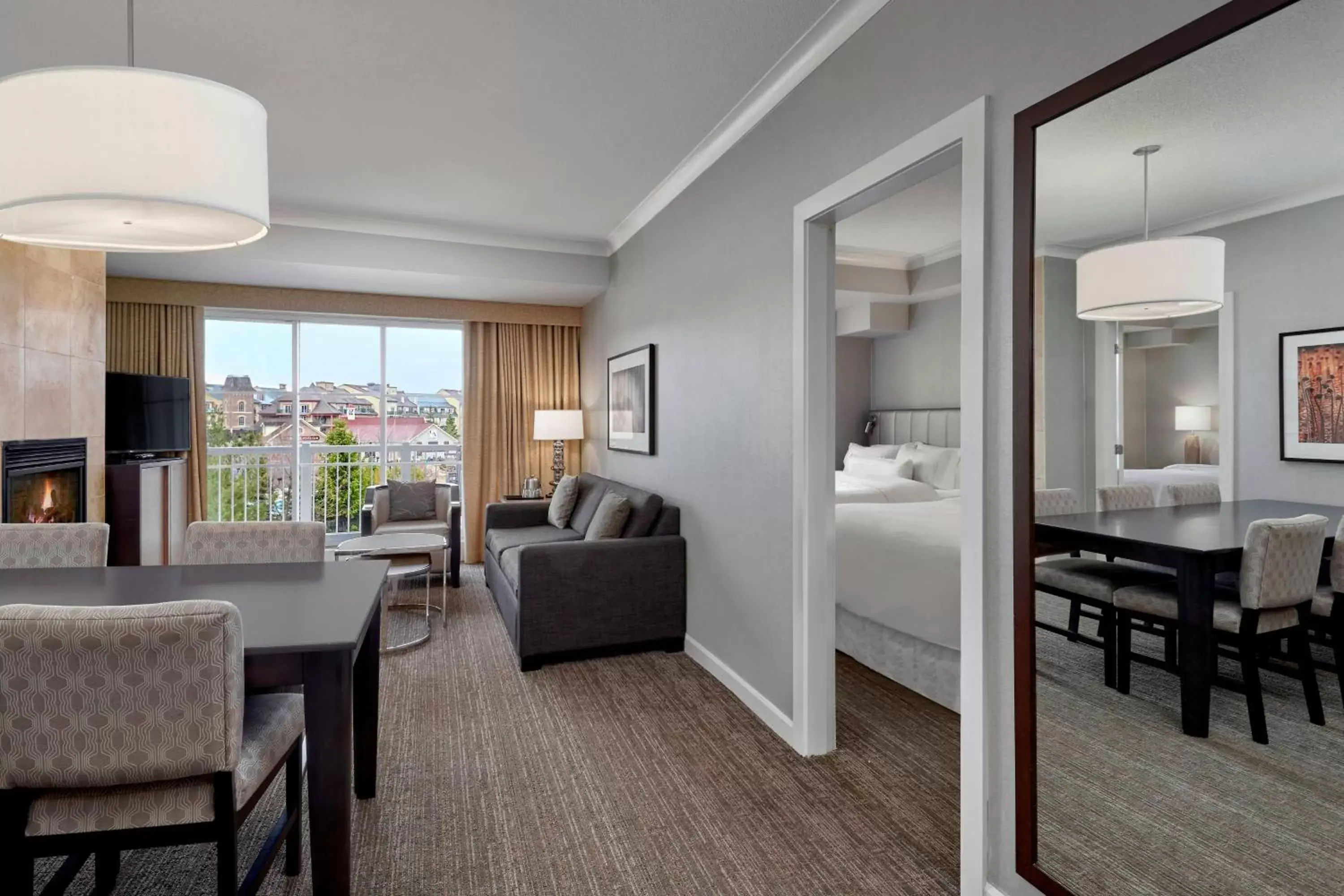 Bedroom, Seating Area in The Westin Trillium House, Blue Mountain