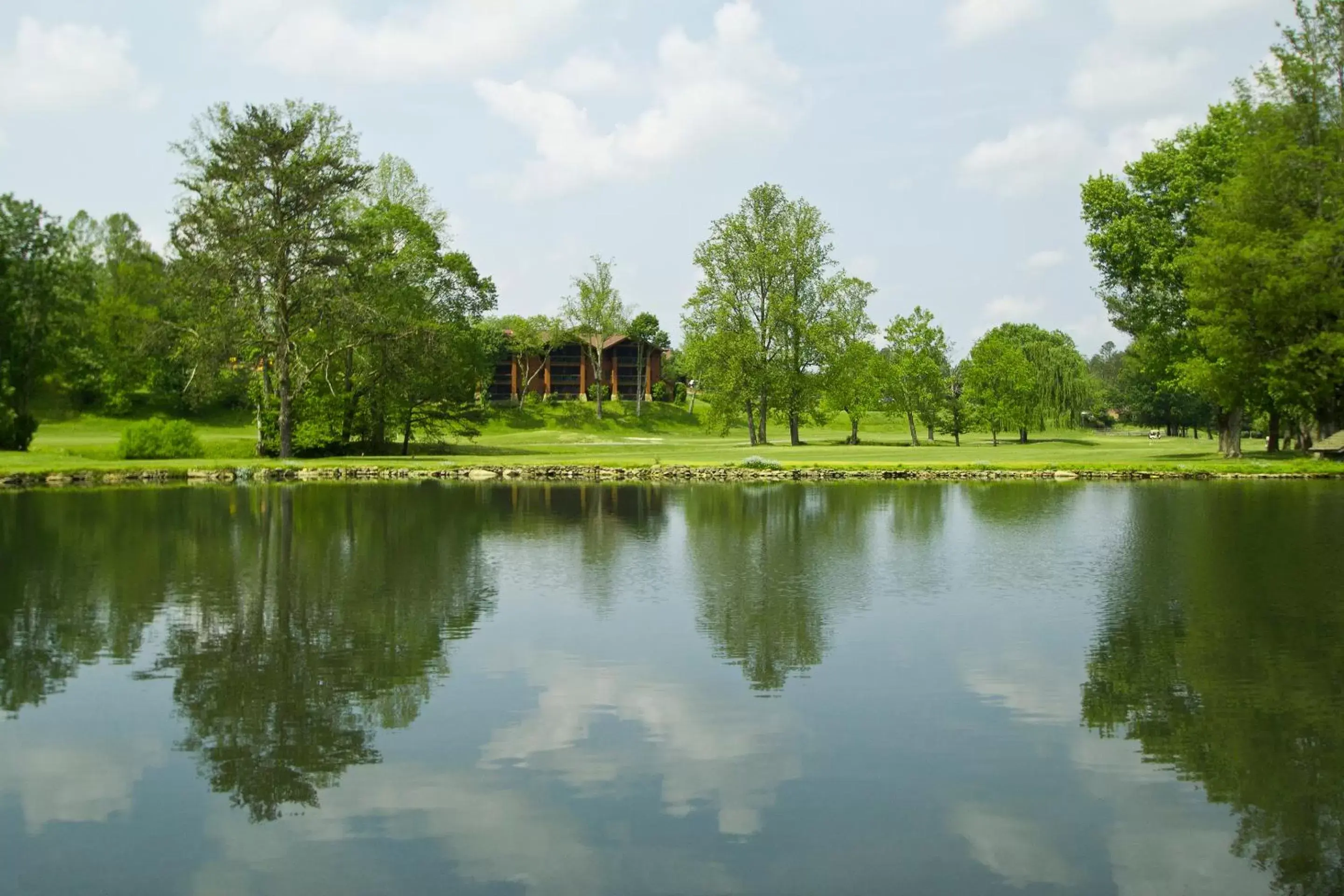 Lake view in Hilton Vacation Club Bent Creek Golf Village Gatlinburg Lake view in Hilton Vacation Club Bent Creek Golf Village Gatlinburg