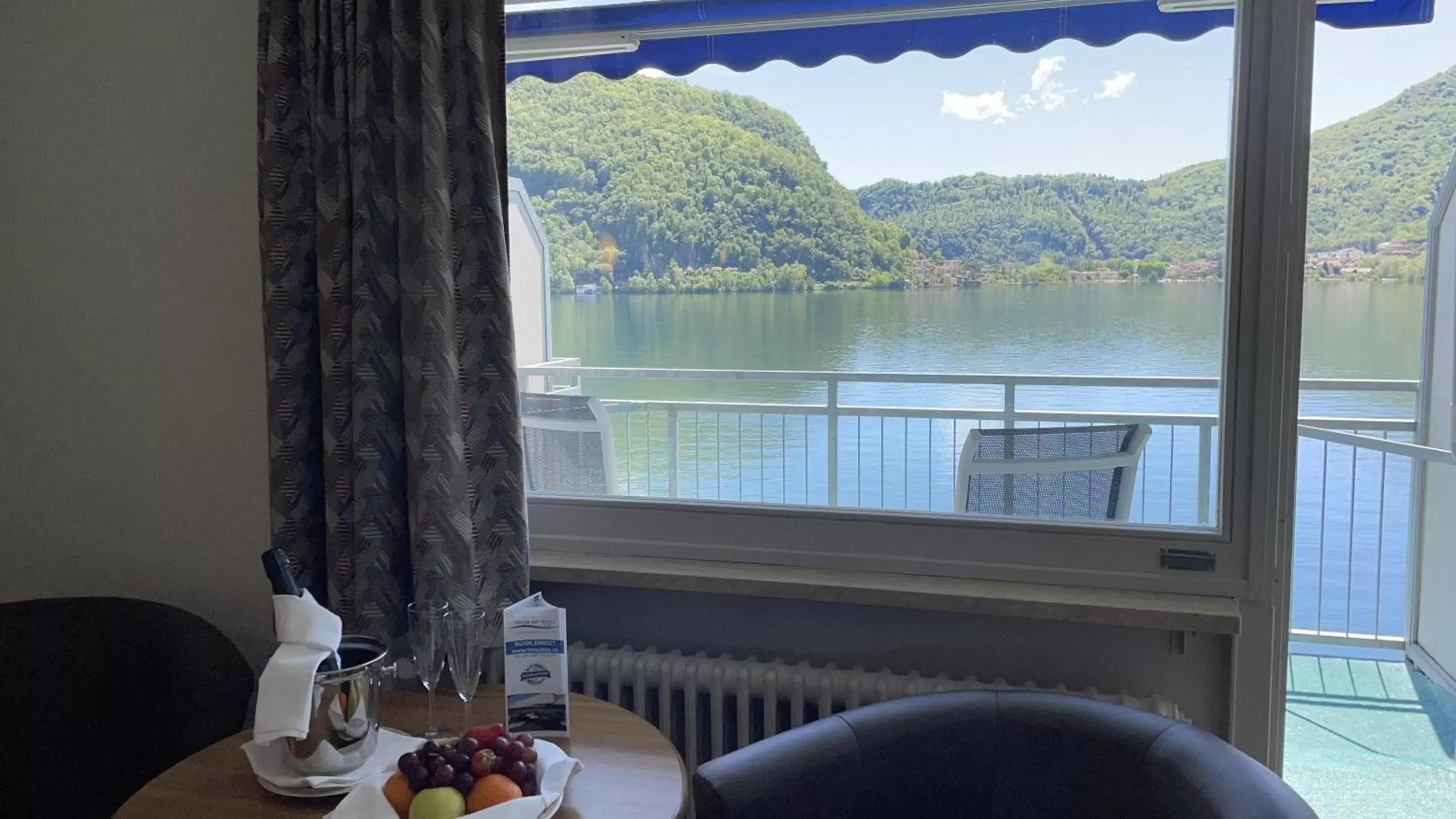 Balcony/Terrace in Tresa Bay Hotel