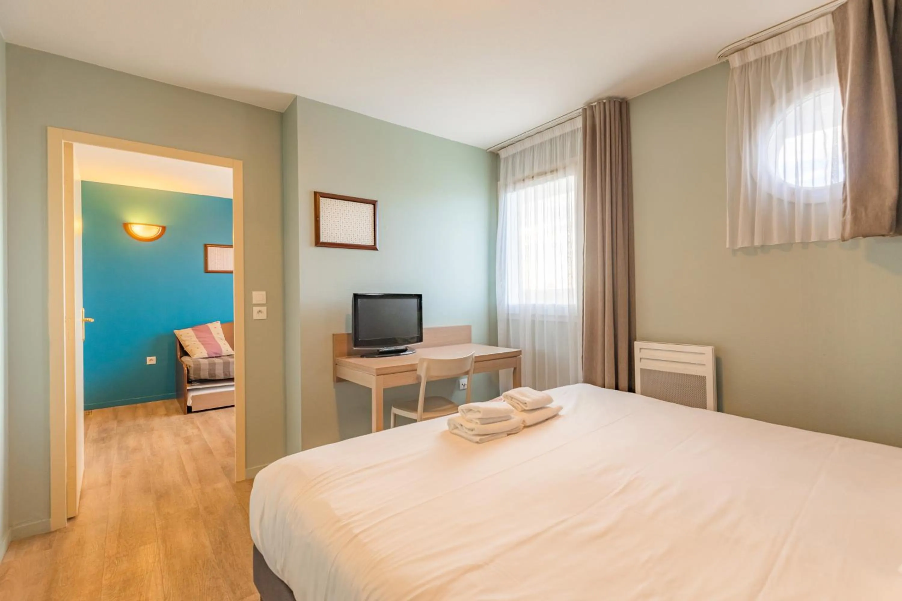 Bed in Appart'City Classic La Roche sur Yon Centre