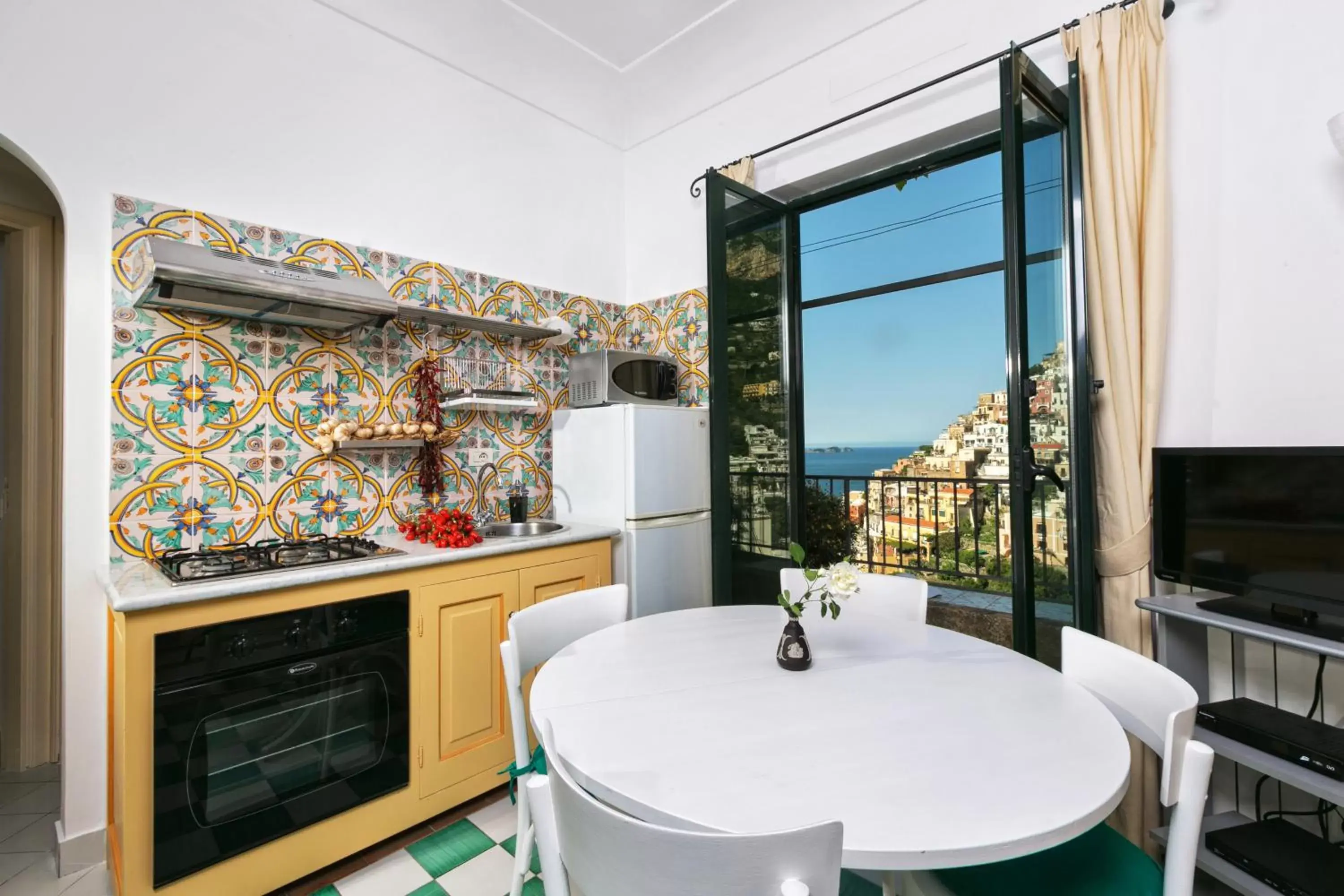 Dining area, Kitchen/Kitchenette in Palazzo Margherita