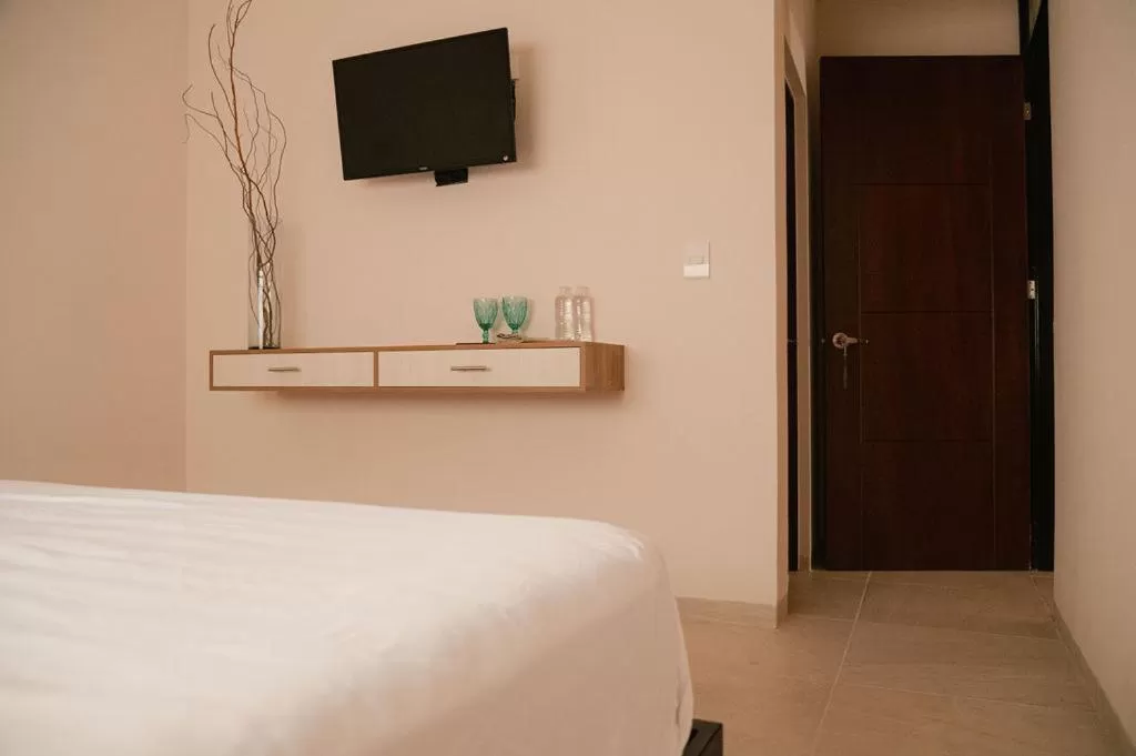 TV and multimedia, Bed in Hotel Fratelli