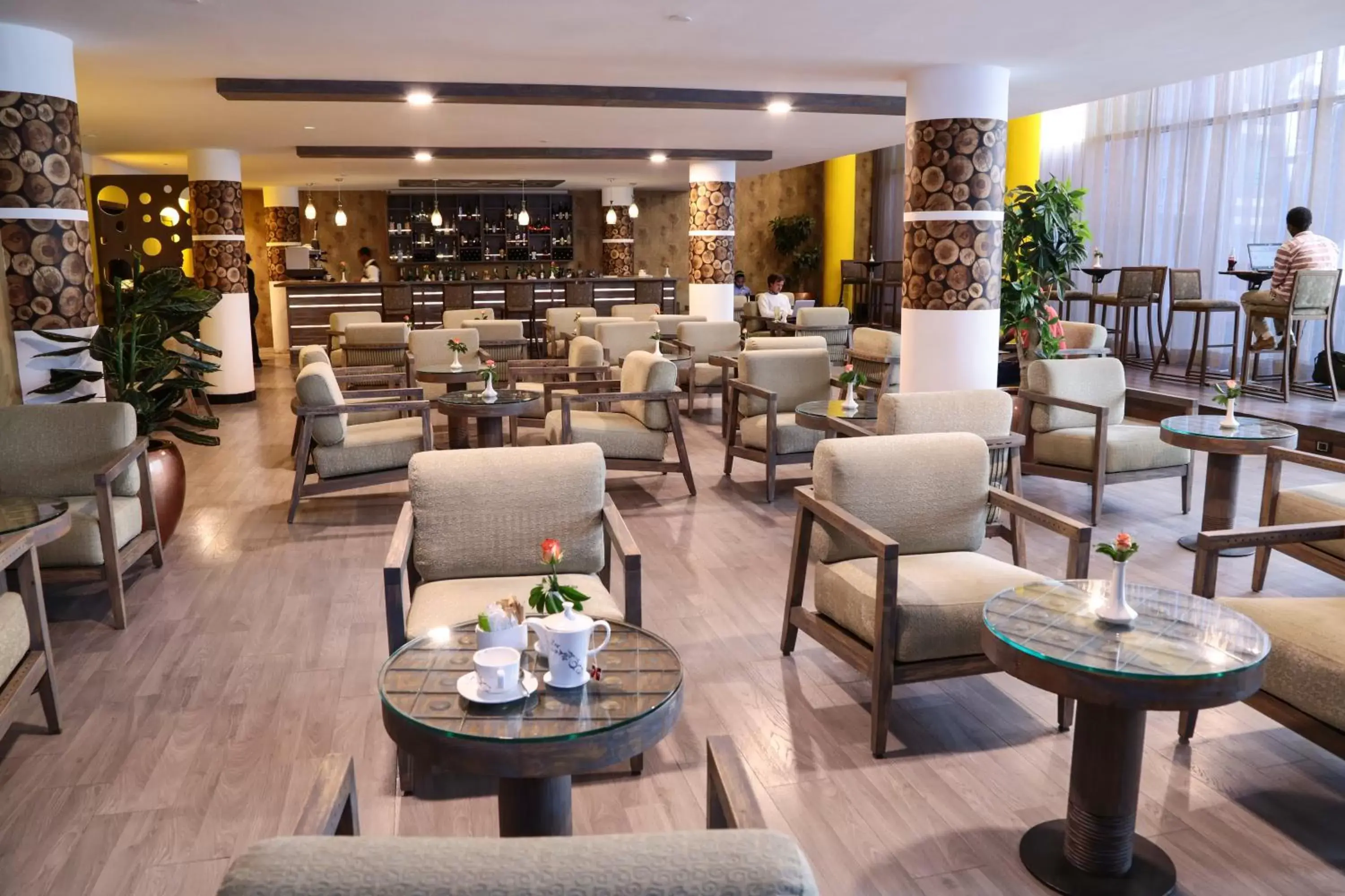 Lounge or bar in Jupiter International Hotel - Cazanchis