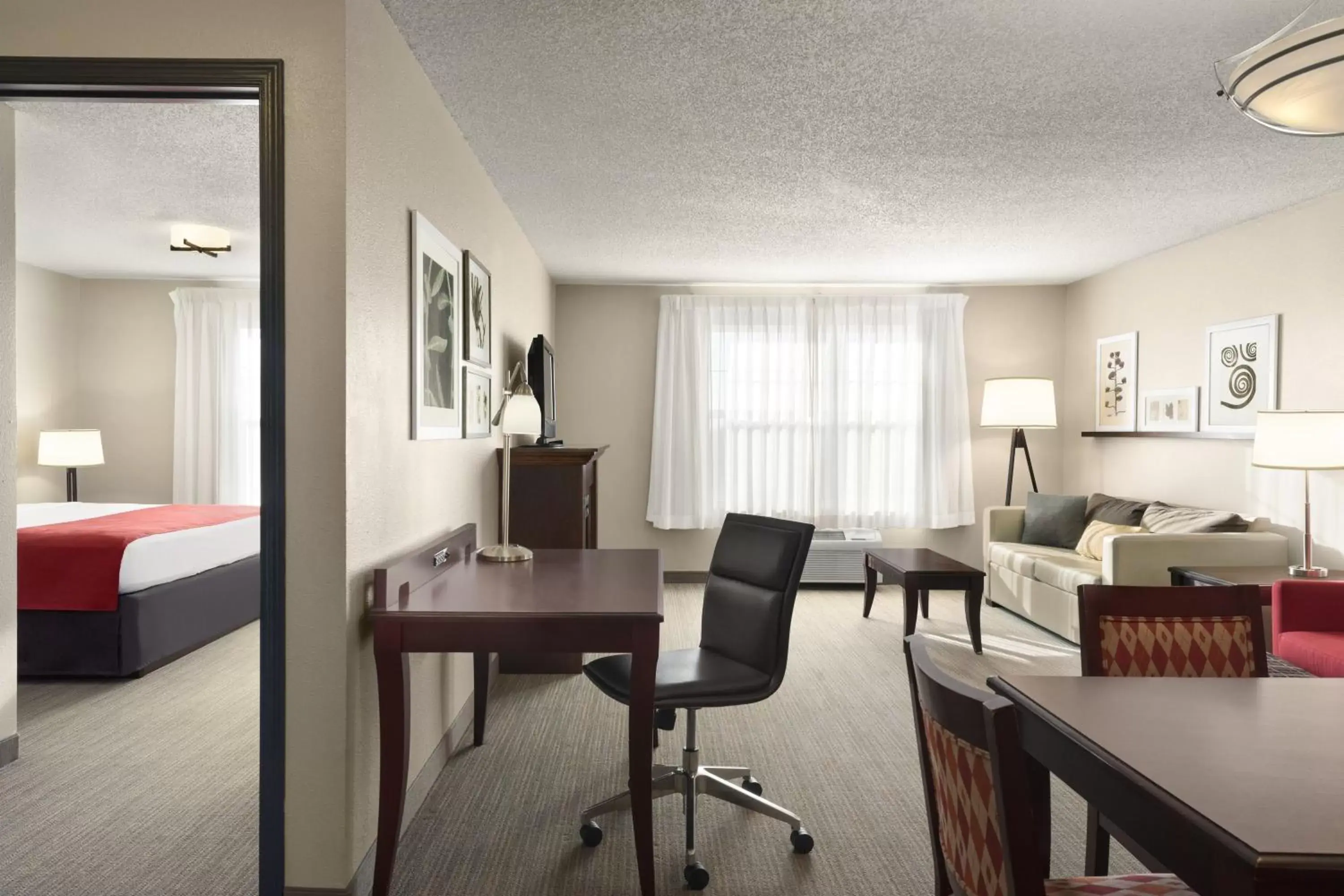 Photo of the whole room in Country Inn & Suites by Radisson, Kansas City at Village West, KS