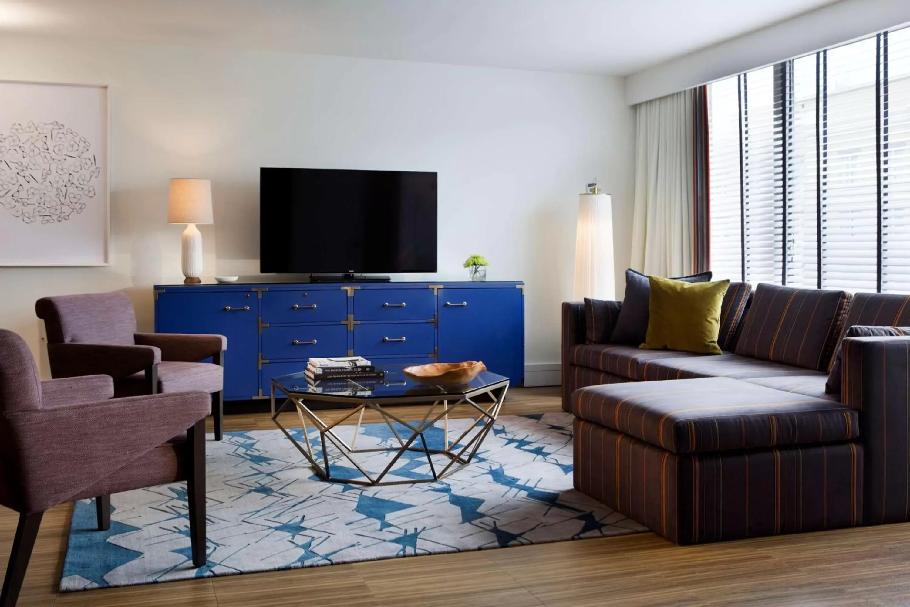 Bedroom, Seating Area in The Royal Sonesta Washington DC Dupont Circle