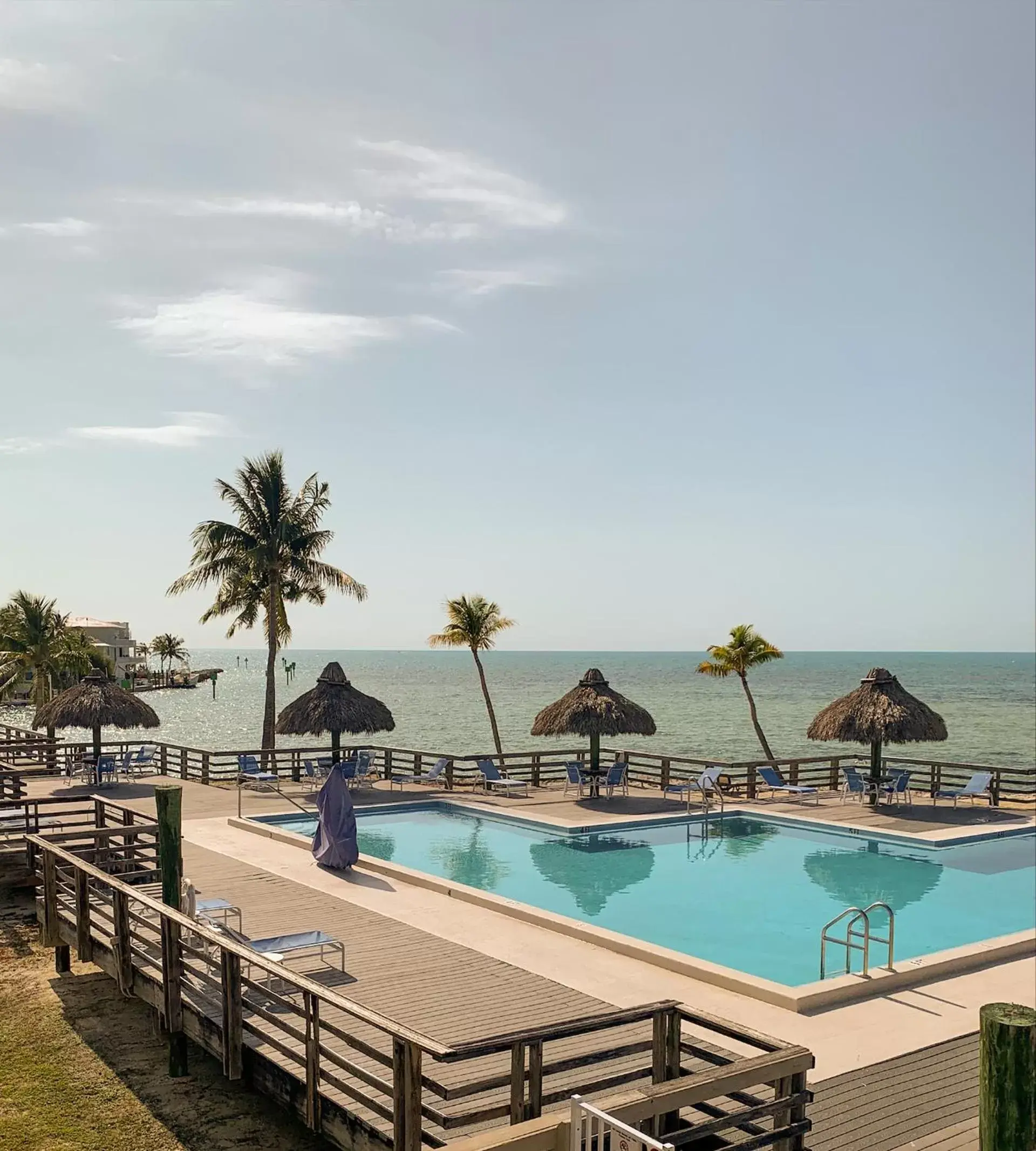 Natural landscape, Swimming Pool in Caloosa Cove Resort - With Full Kitchens