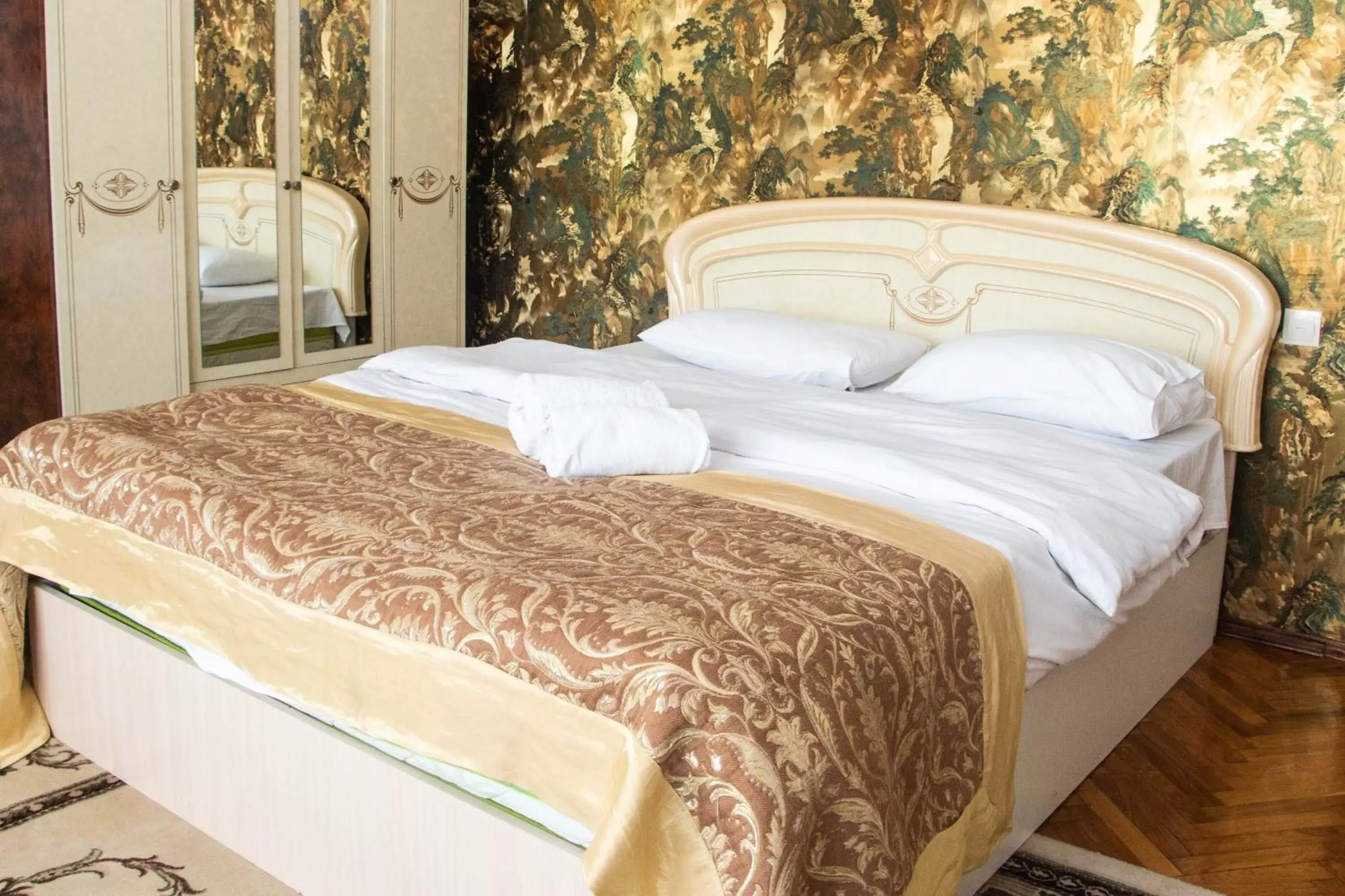 Bed in Hotel EZIO Bed in Hotel EZIO