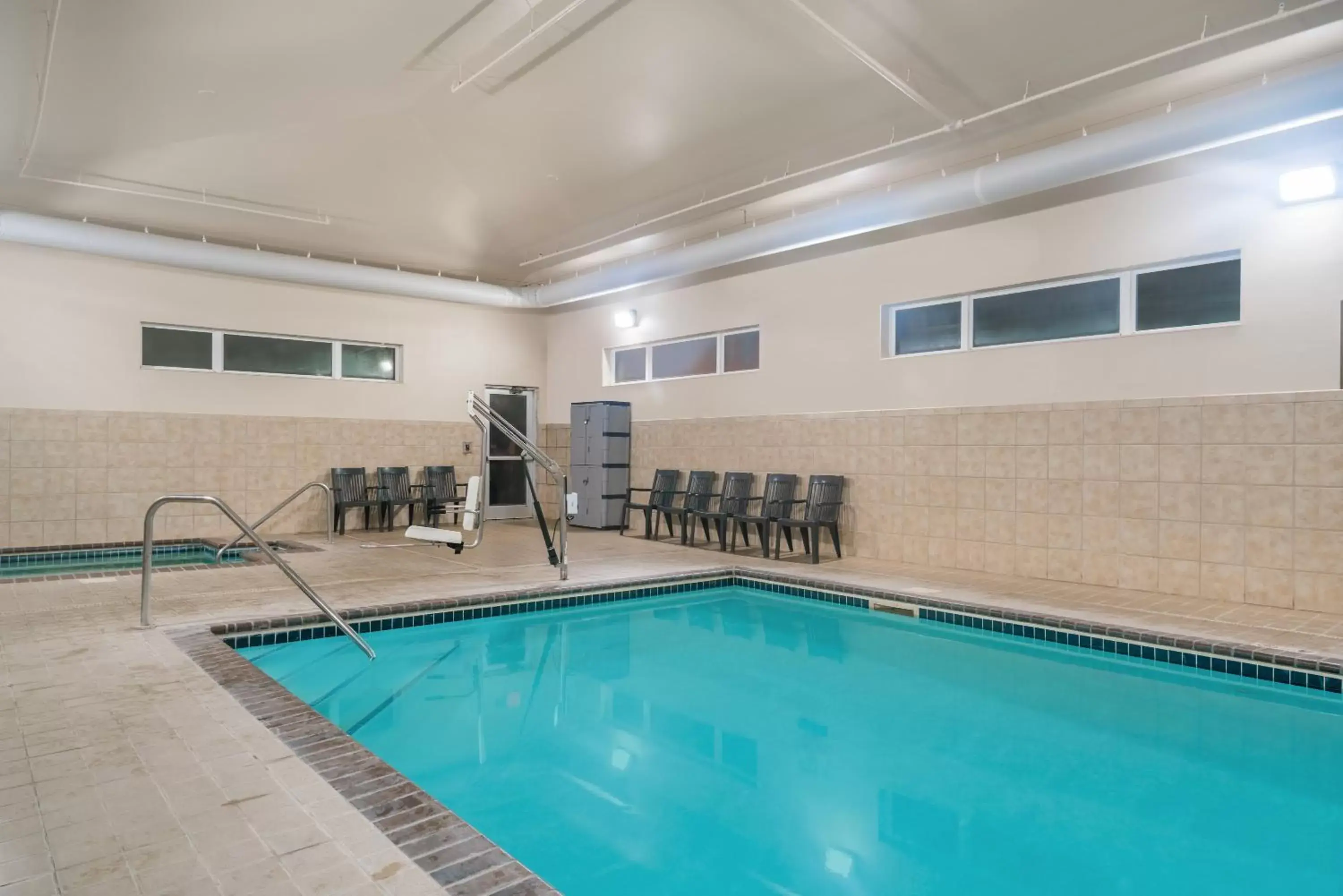 Swimming Pool in Microtel Inn & Suites by Wyndham Springfield