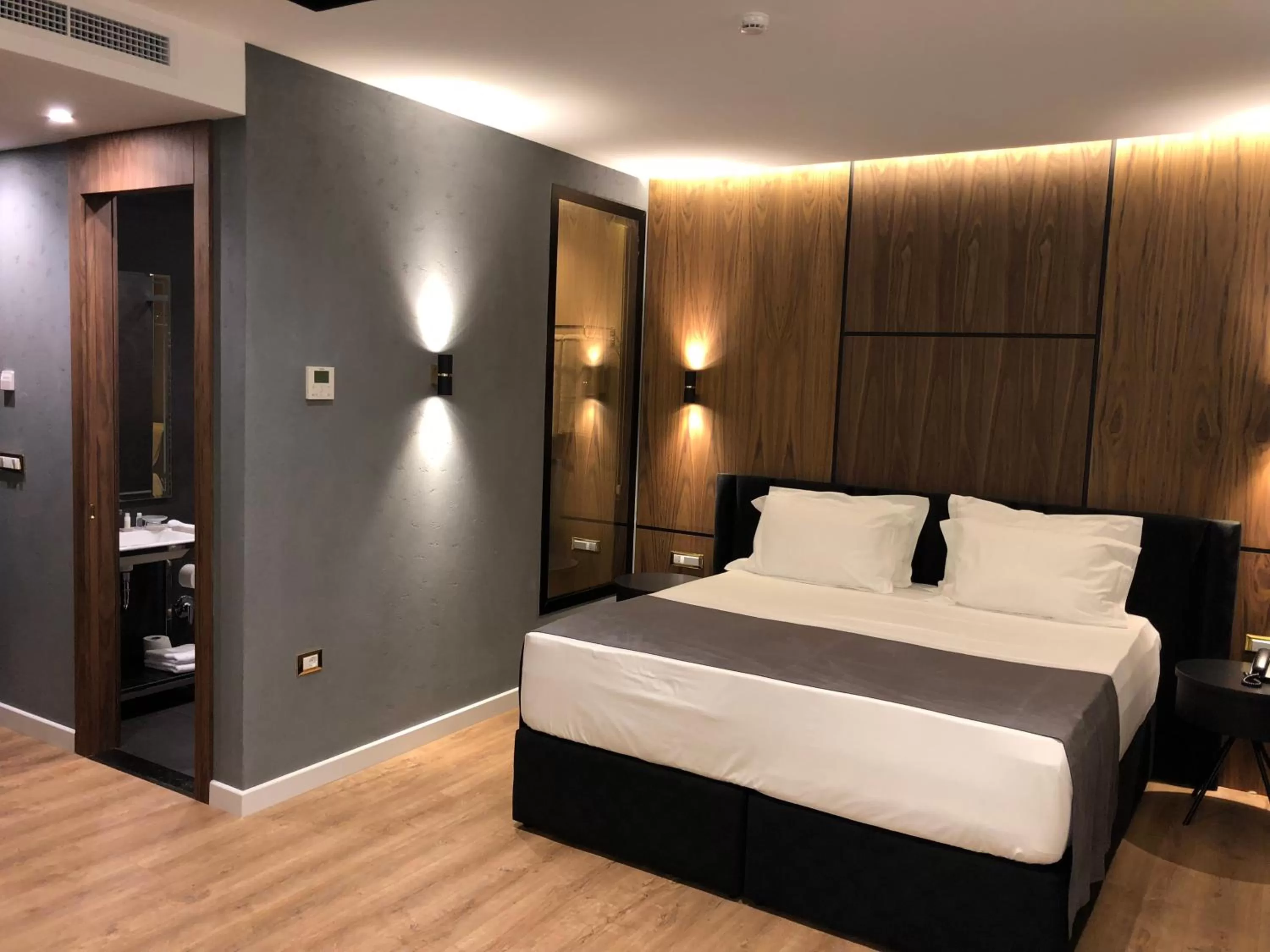 Bed in Mai Tai Resort