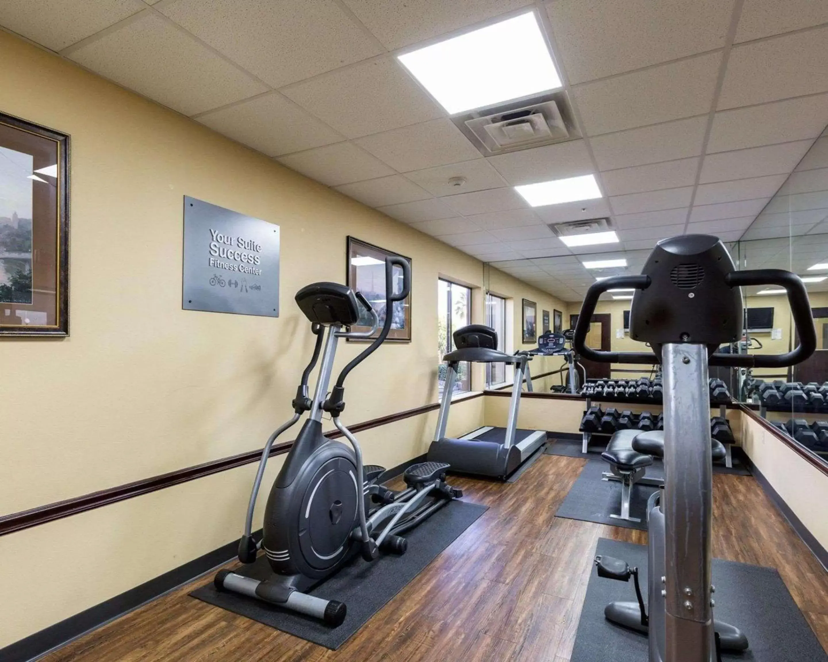 Fitness centre/facilities in Comfort Suites Lake Jackson Clute Fitness centre/facilities in Comfort Suites Lake Jackson Clute