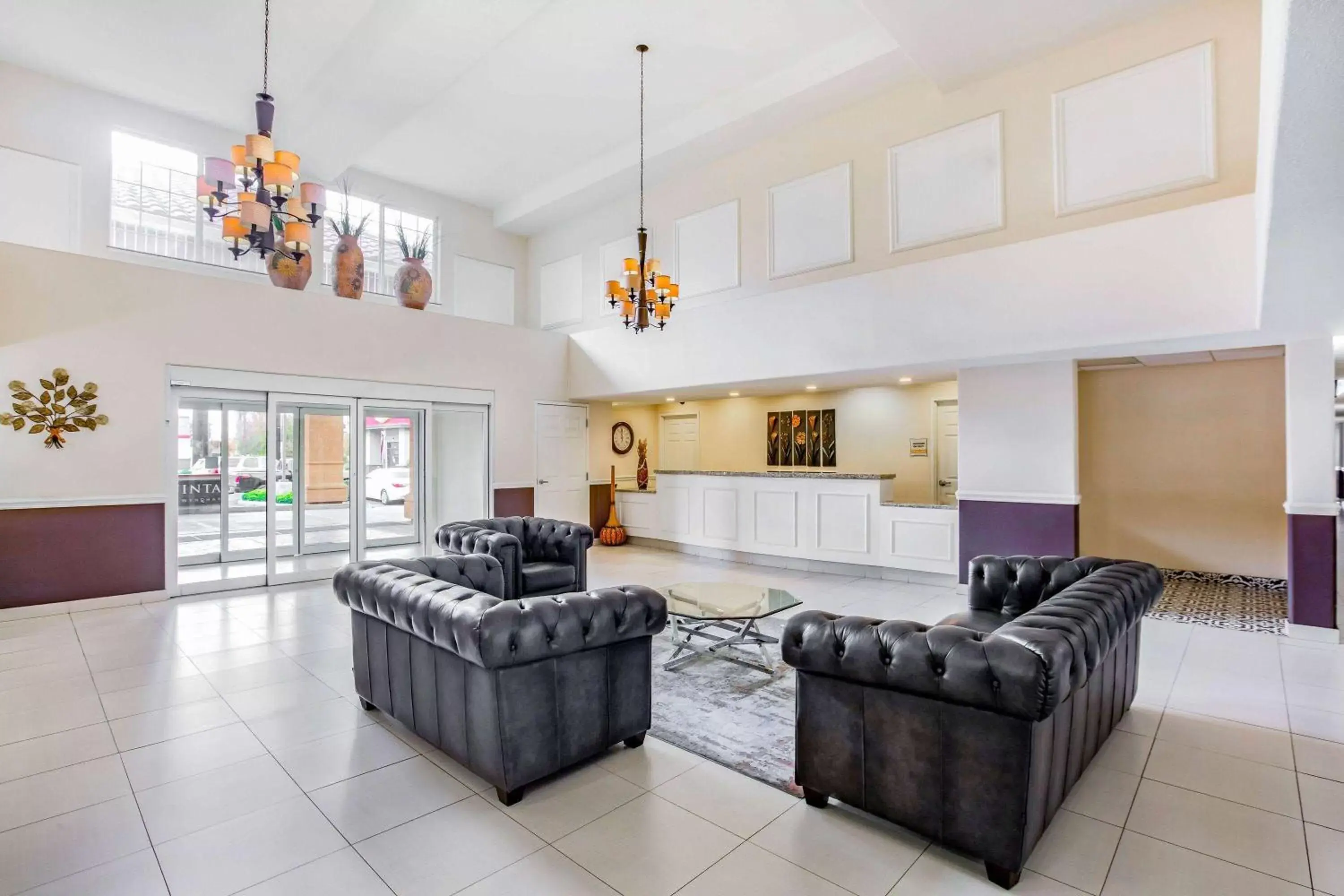 Lobby or reception, Seating Area in La Quinta by Wyndham Fowler