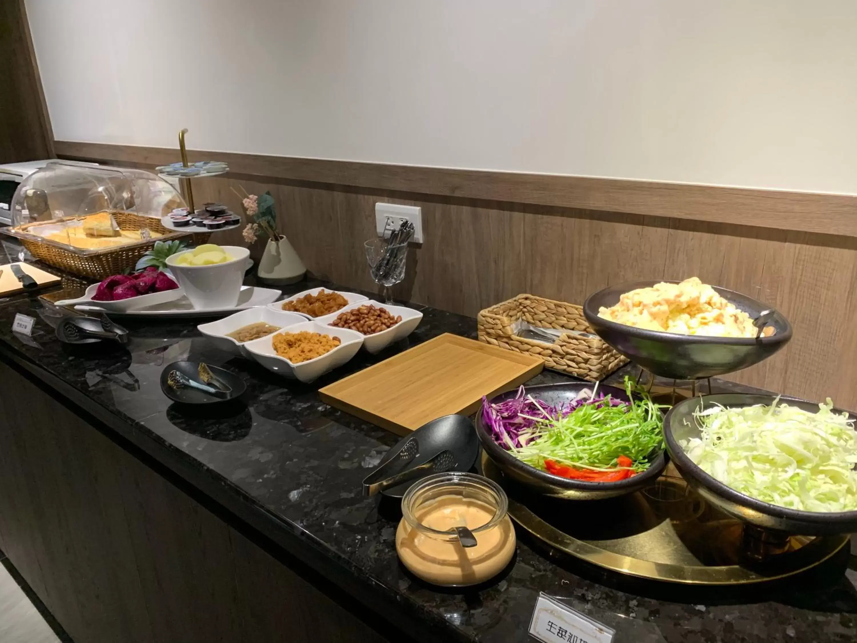 Breakfast in AURORA MOTEL Breakfast in AURORA MOTEL