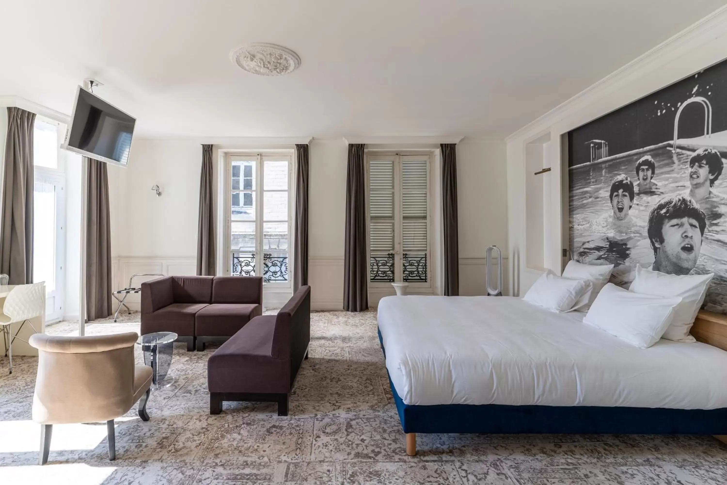 Bedroom in Hôtel François 1er