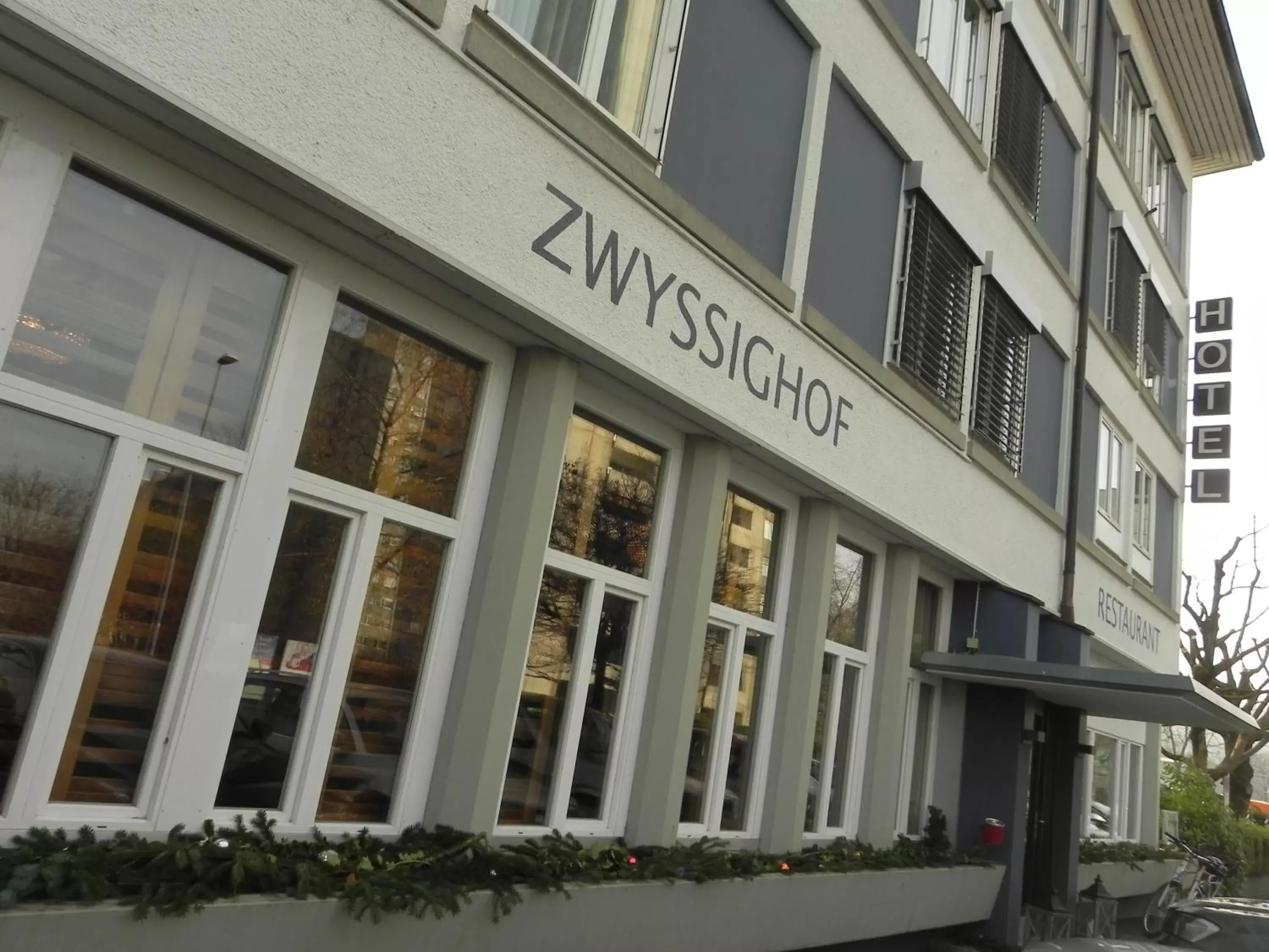 Facade/entrance, Property Building in Zys Hotel