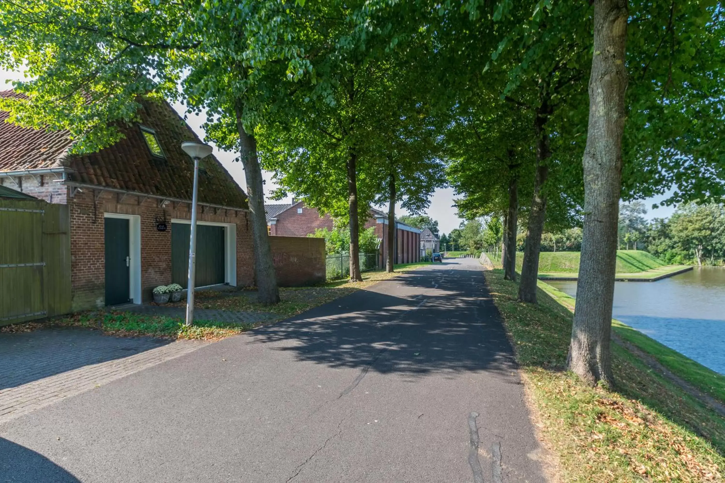 Spring, Property Building in Appartement De Koesfabriek centrum Dokkum