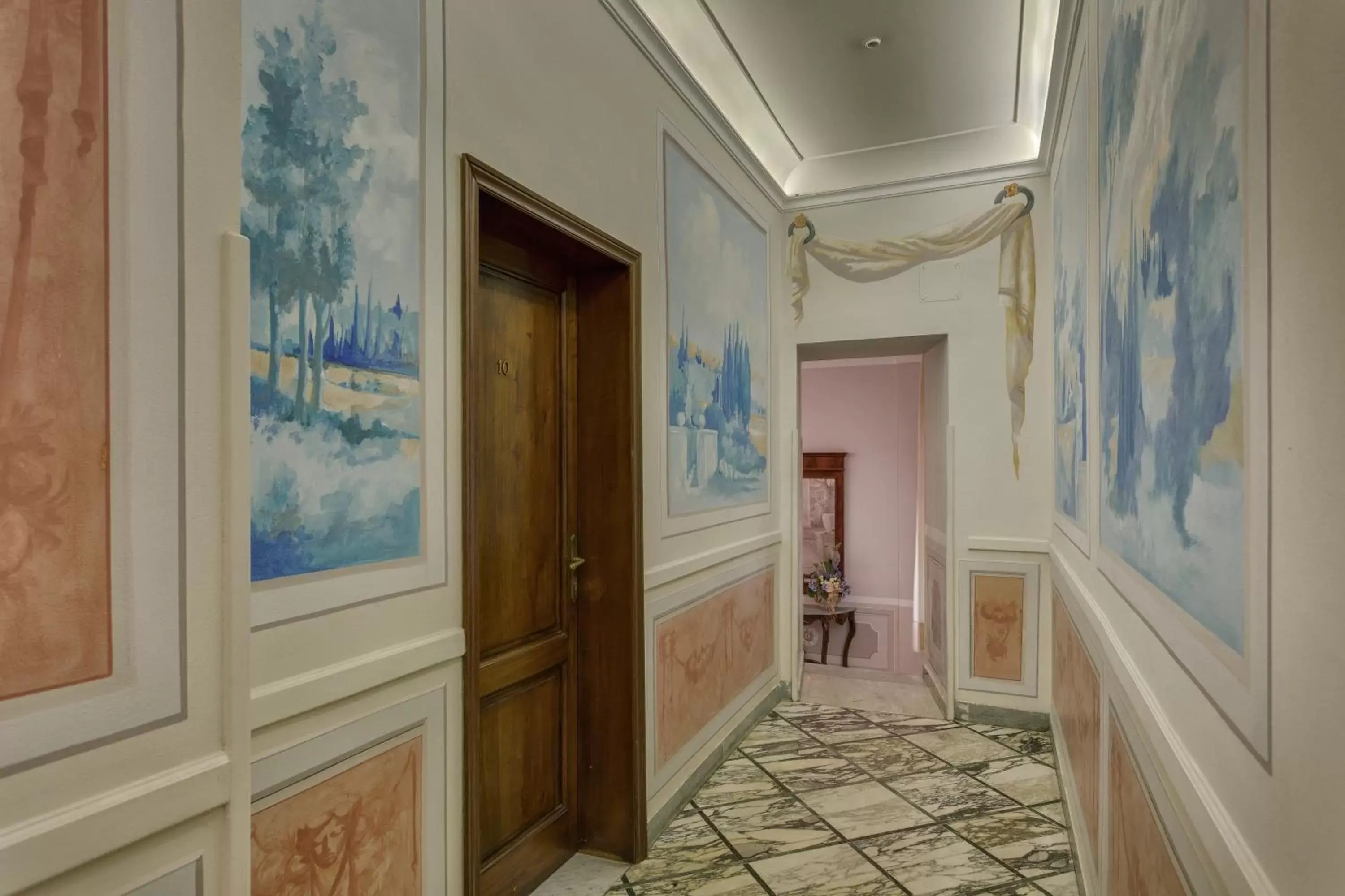 Lobby or reception in Albergo Chiusarelli