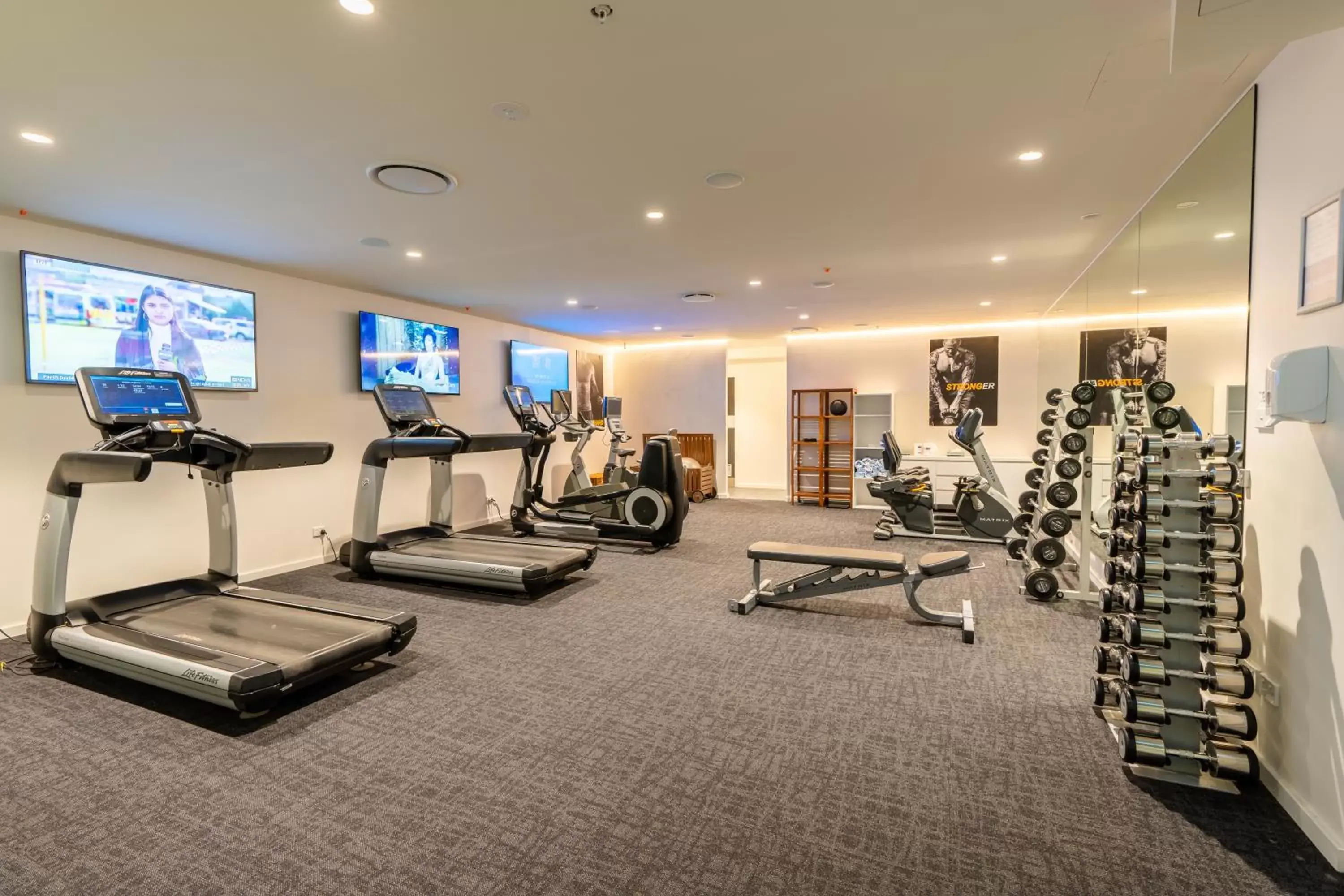 Fitness centre/facilities, Fitness Center/Facilities in Novotel Wollongong Northbeach