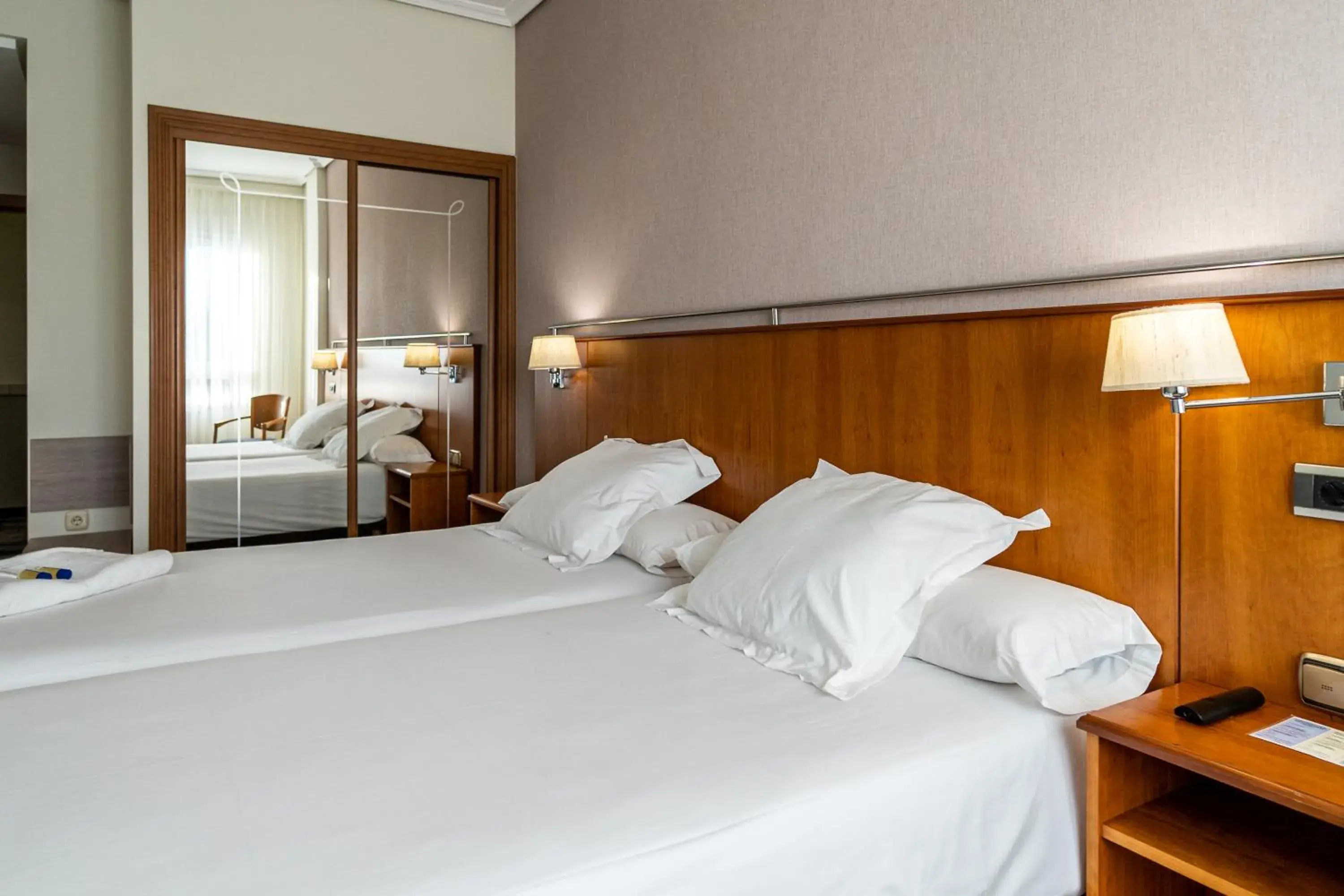 Bed in Hotel Ciudad de Compostela