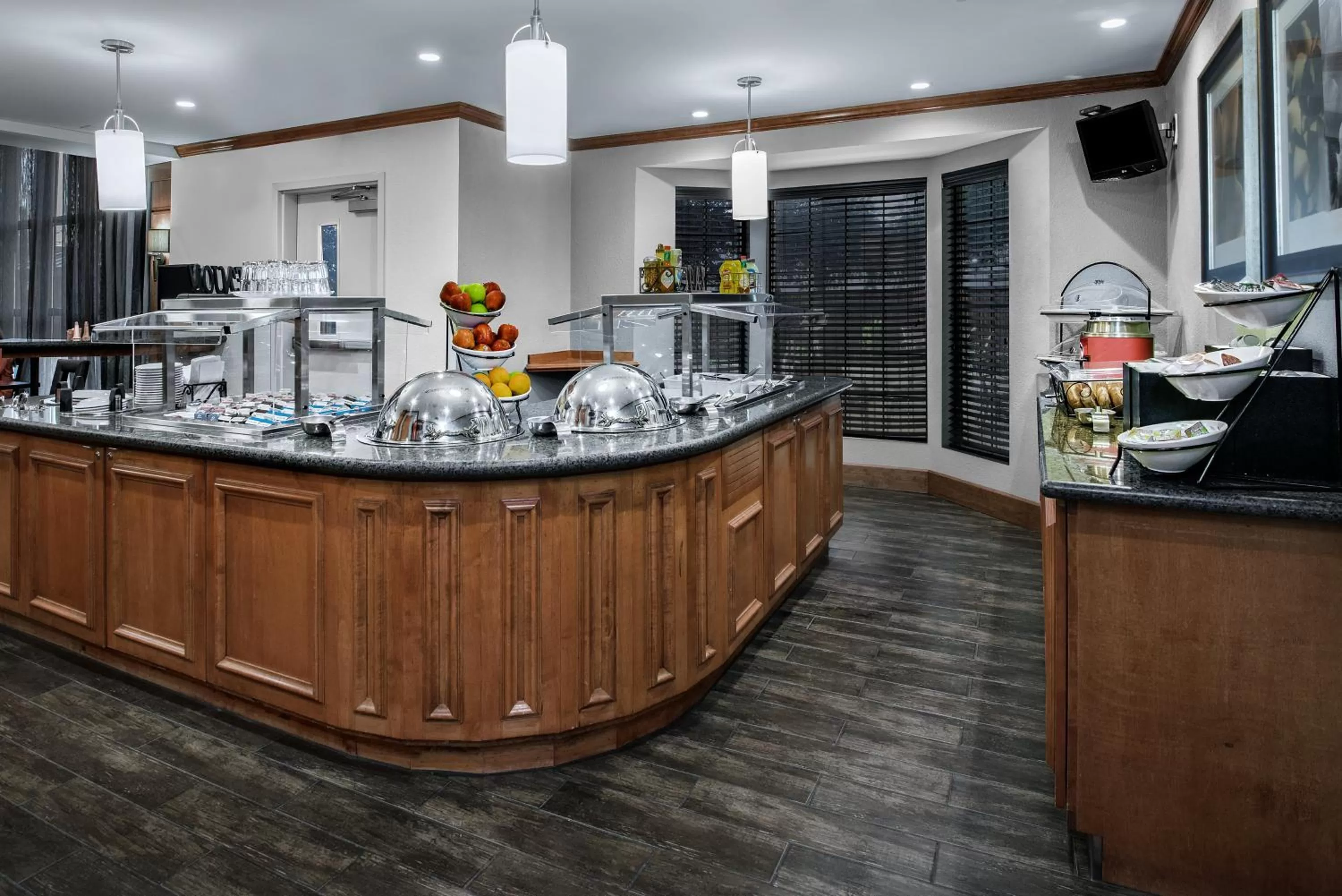 Breakfast in Staybridge Suites Austin Round Rock by IHG