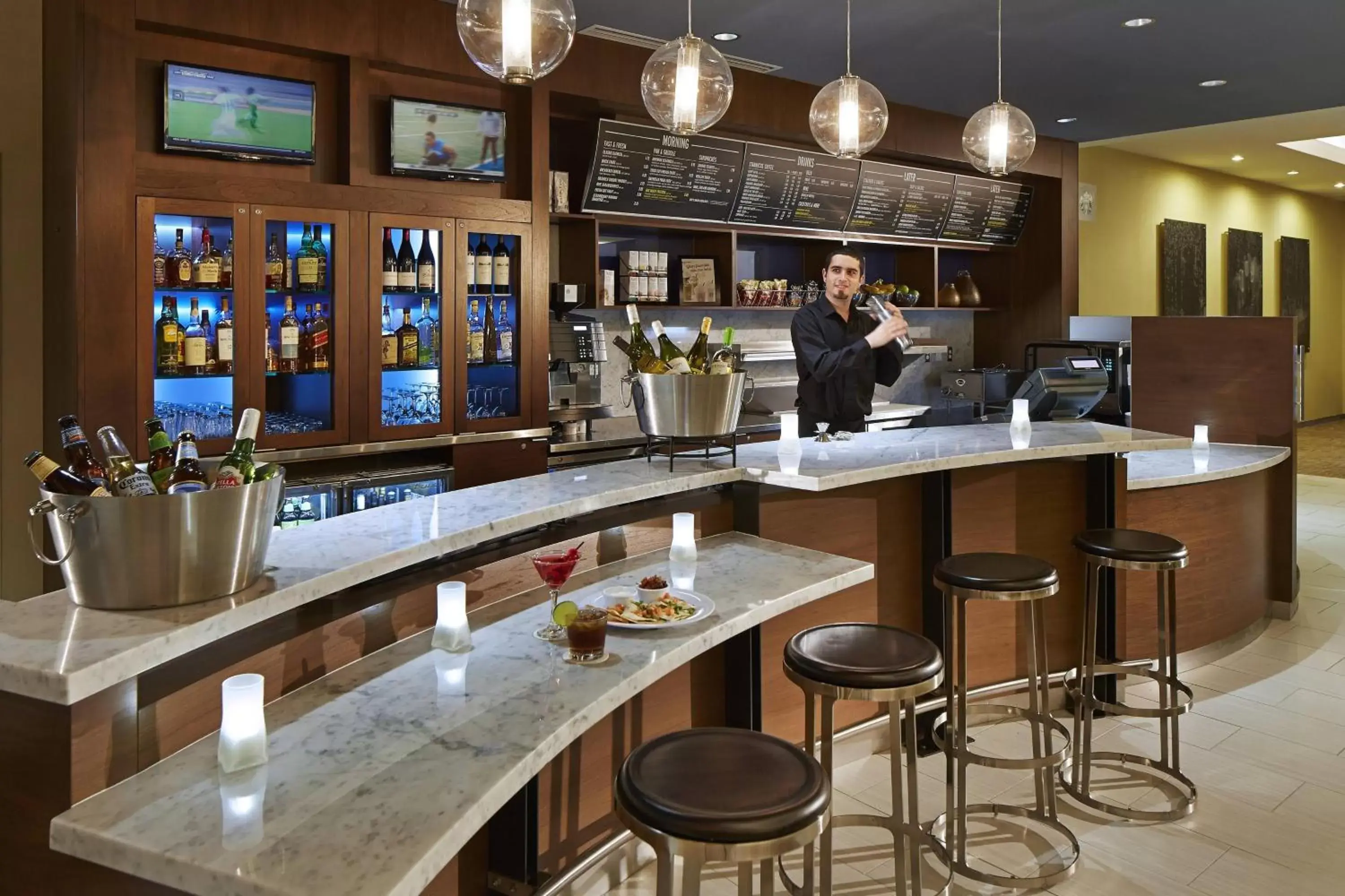 Restaurant/places to eat, Lounge/Bar in Courtyard by Marriott Sunnyvale Mountain View