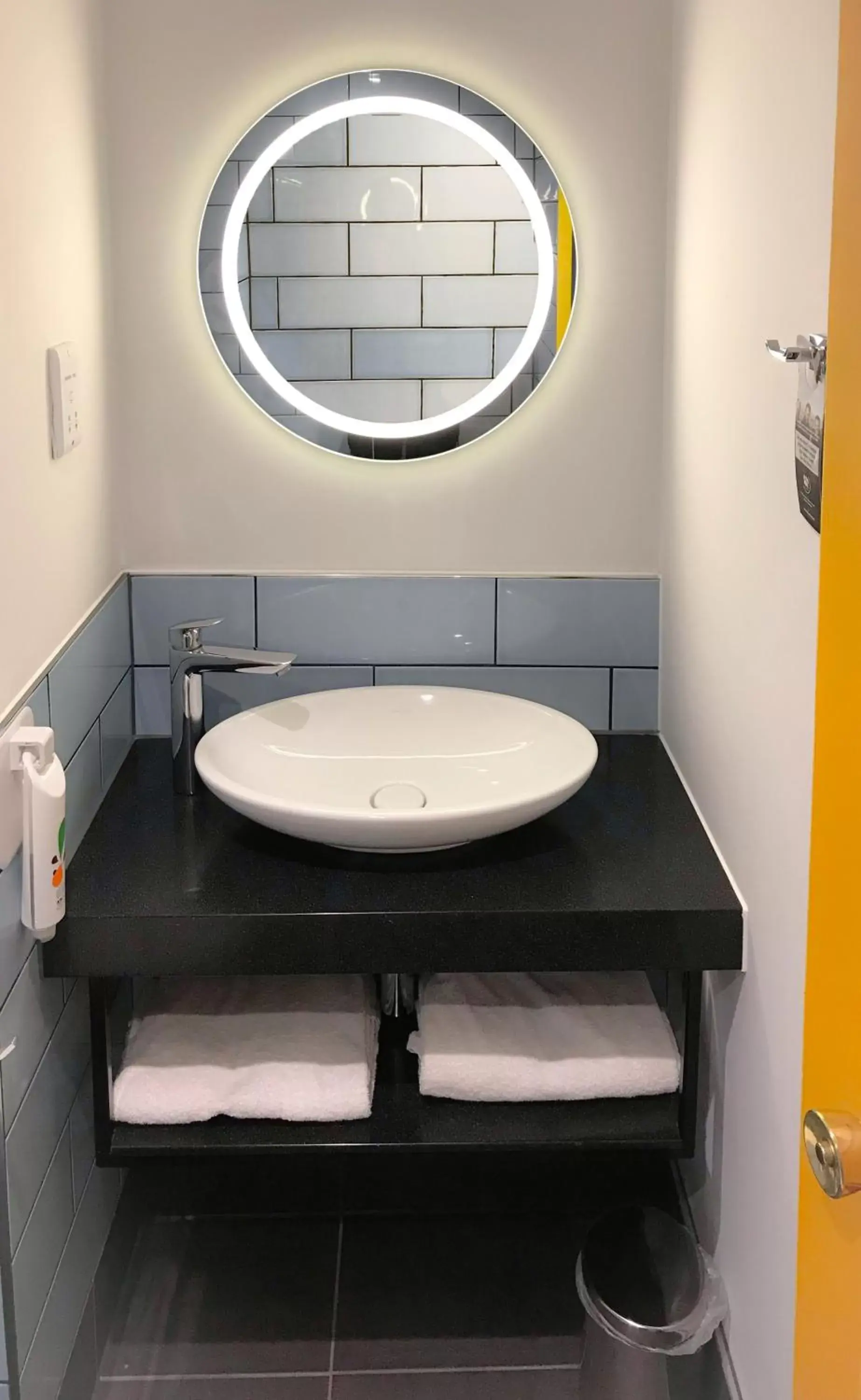 Shower, Bathroom in ibis Styles Manchester Portland