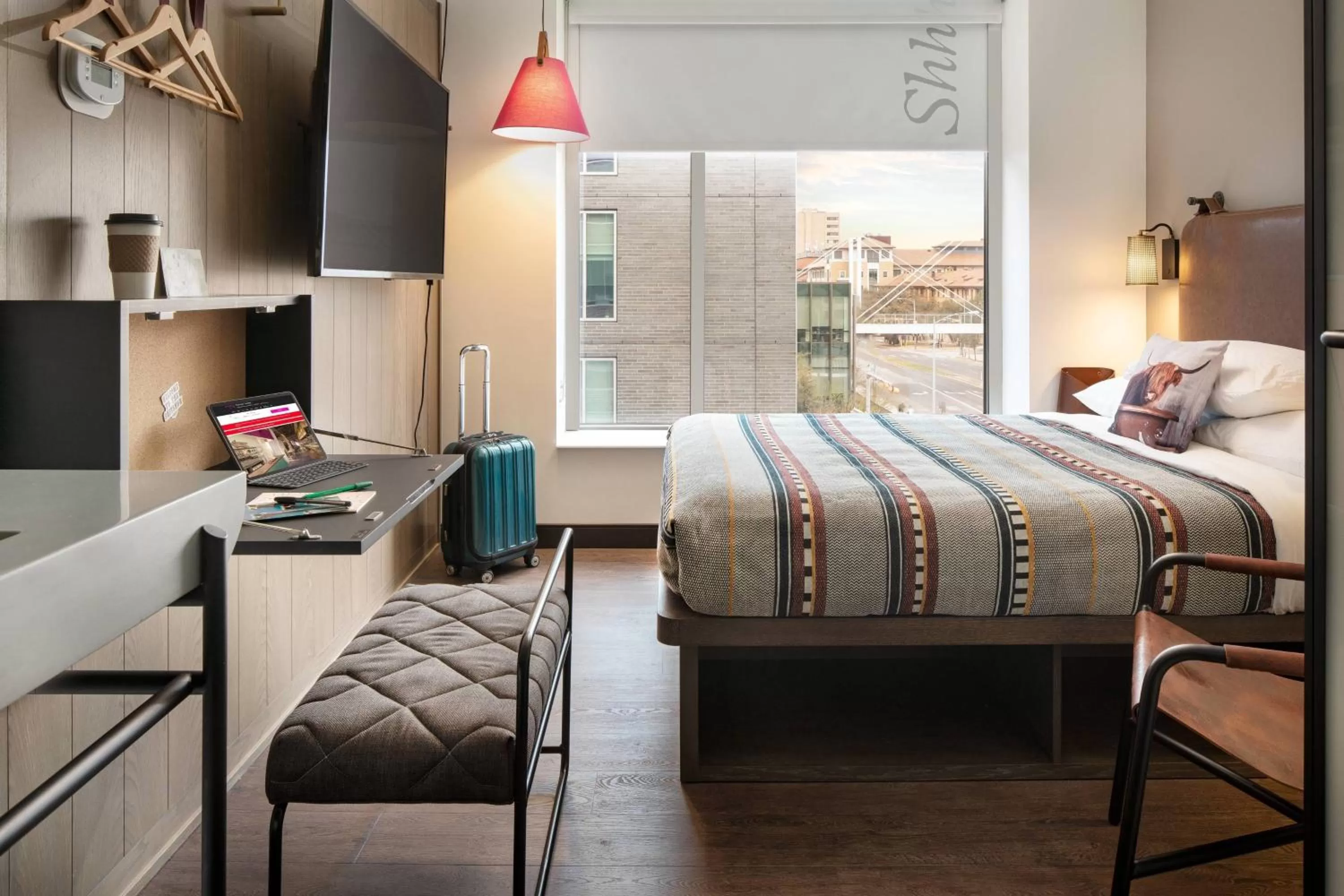 Photo of the whole room, Bed in Moxy Austin - University