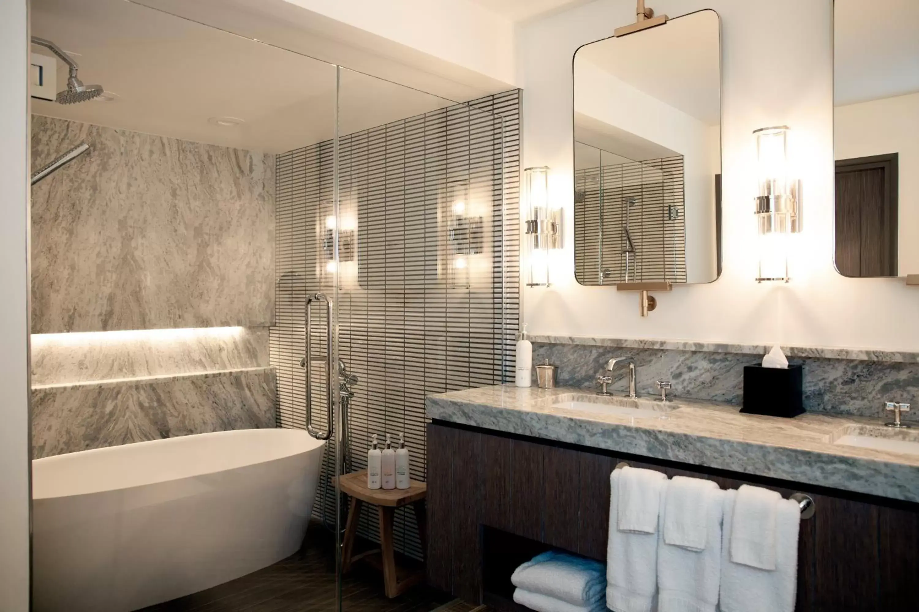 Photo of the whole room, Bathroom in Kimpton Riverplace Hotel, an IHG Hotel