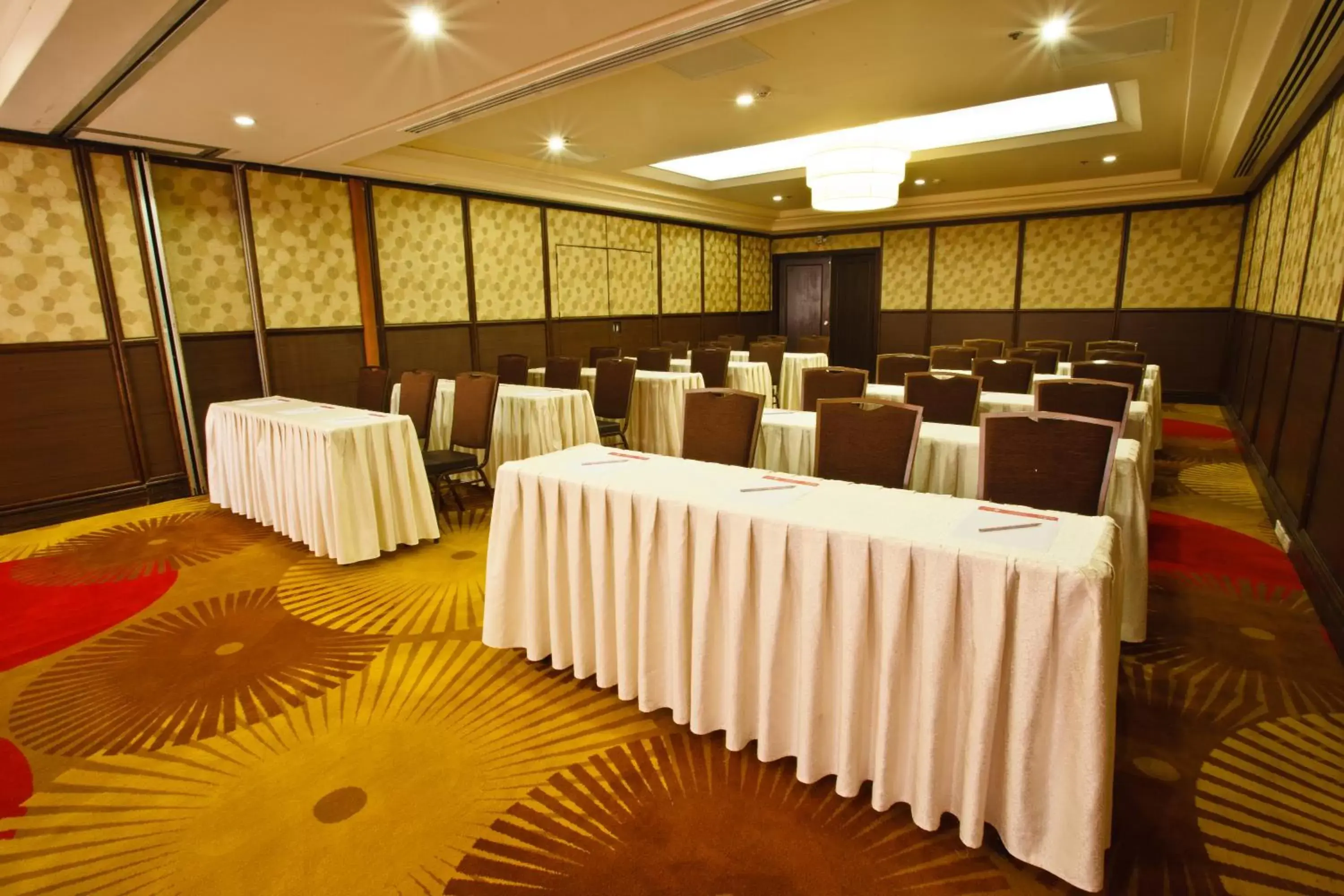 Banquet/Function facilities in Ramada by Wyndham Manila Central