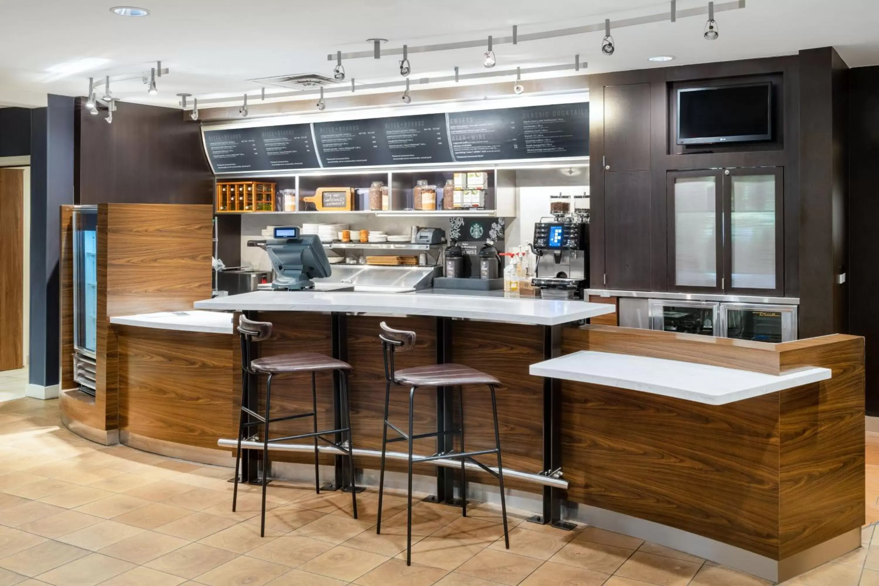 Restaurant/places to eat, Lounge/Bar in Courtyard by Marriott Denver Golden/Red Rocks